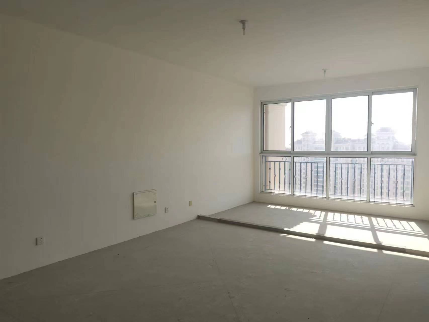 中南世纪花城三期 4室2厅2卫 165m&sup2;