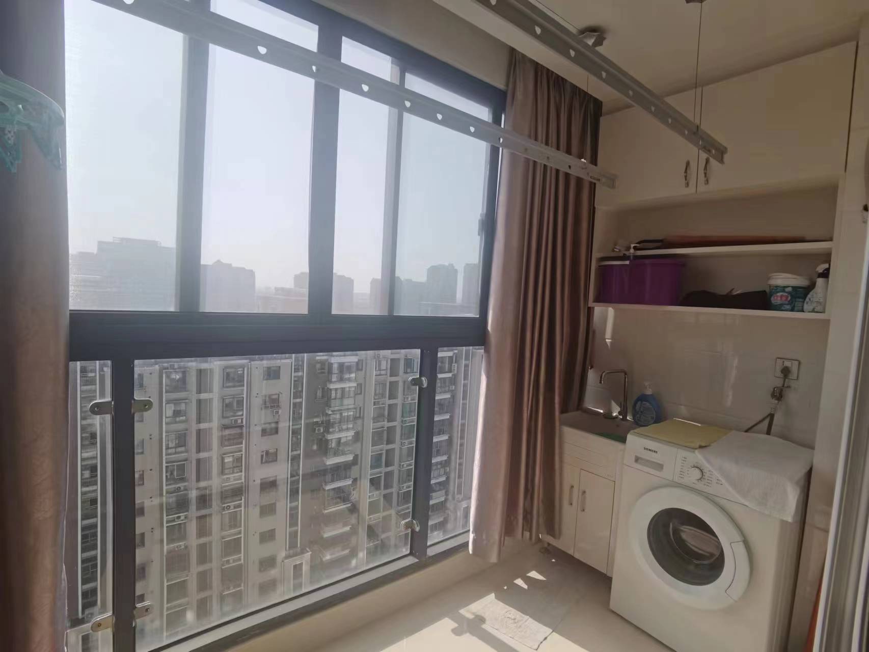 金桥世家 1室2厅1卫 60m²