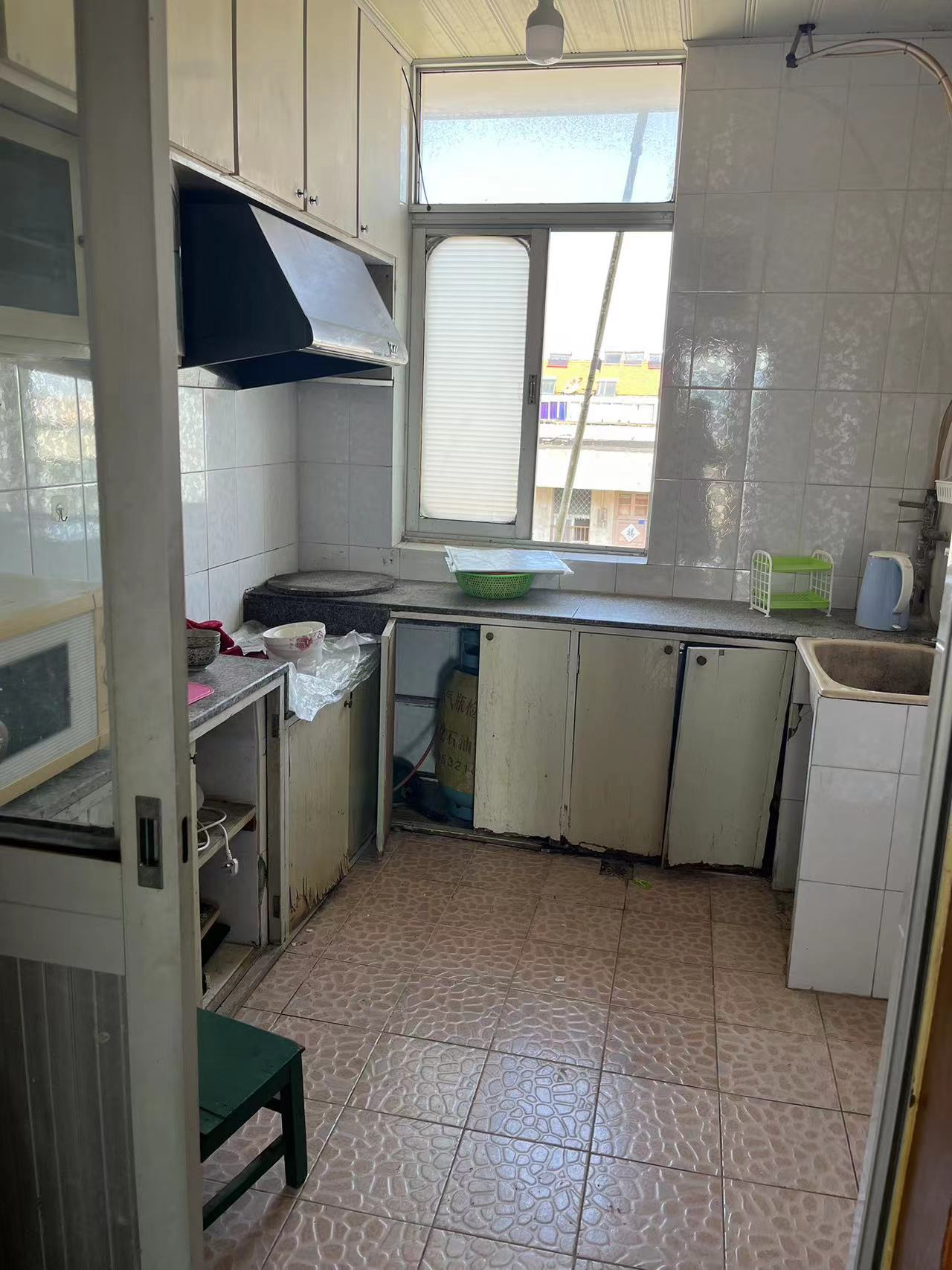 棉纺织新村 3室2厅1卫 78m&sup2;