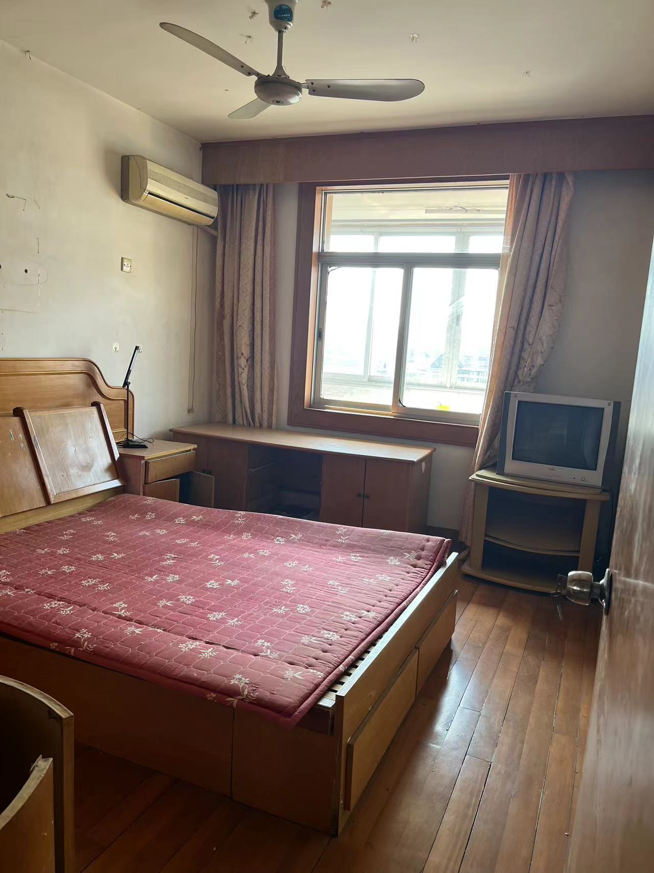 棉纺织新村 3室2厅1卫 78m&sup2;