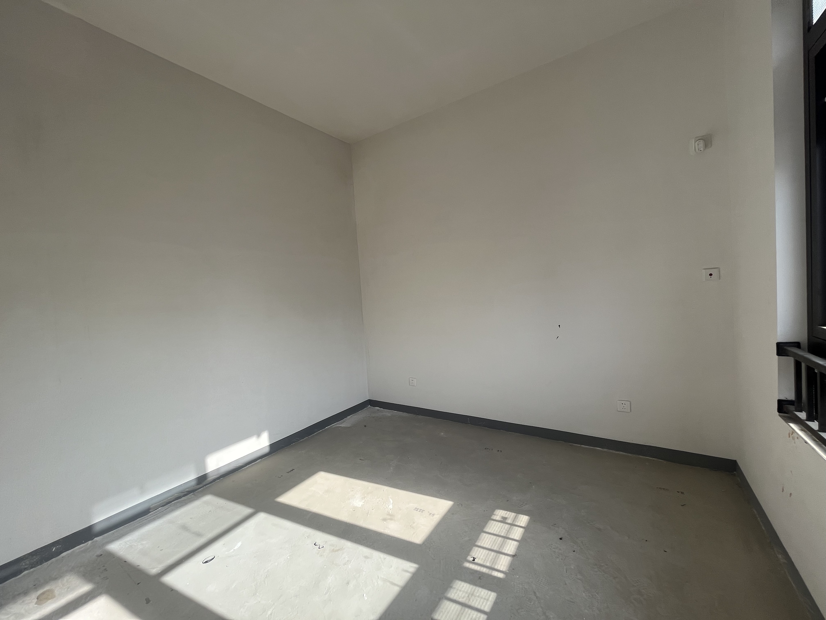 佳源都市 3室2厅1卫 98m&sup2;