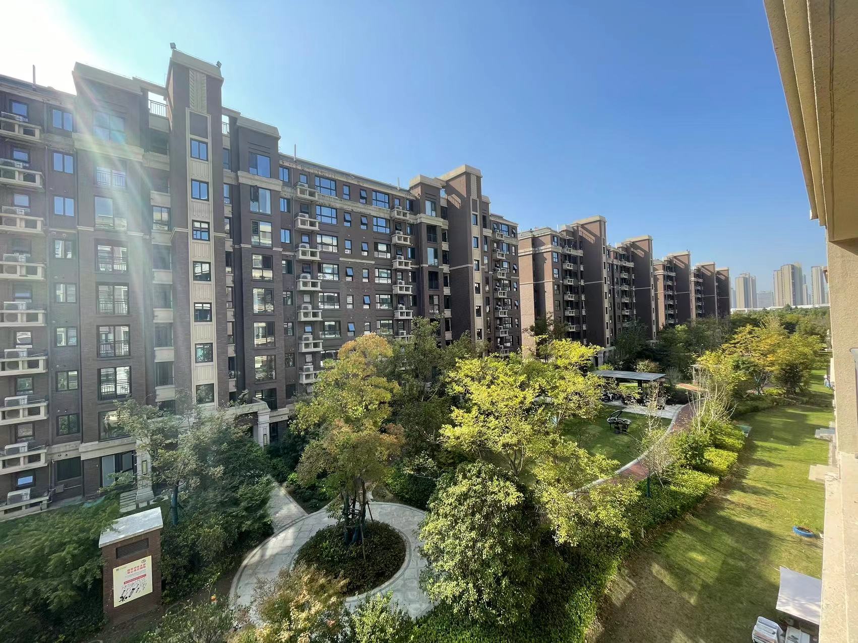 林肯公园 4室2厅2卫 145m&sup2;