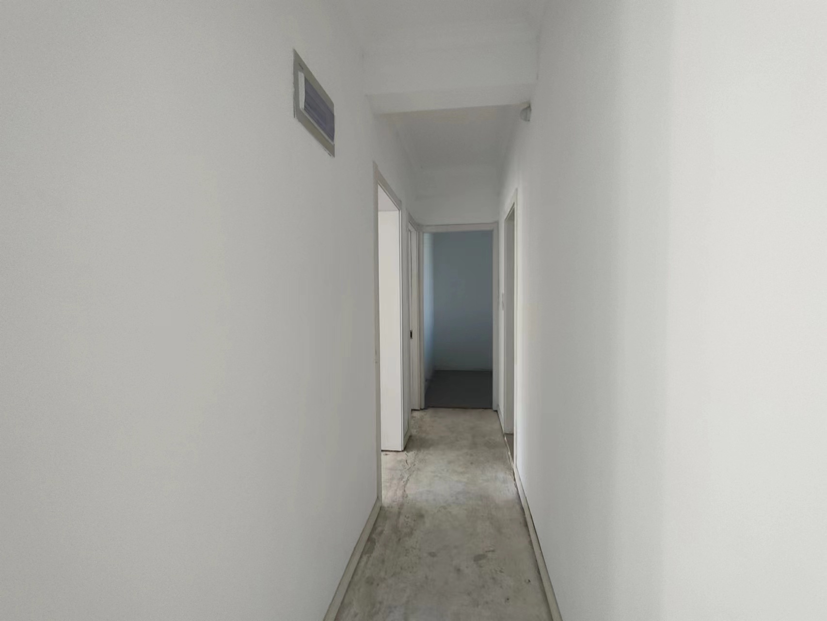 中南世纪花城二期 3室2厅1卫 100.02m²