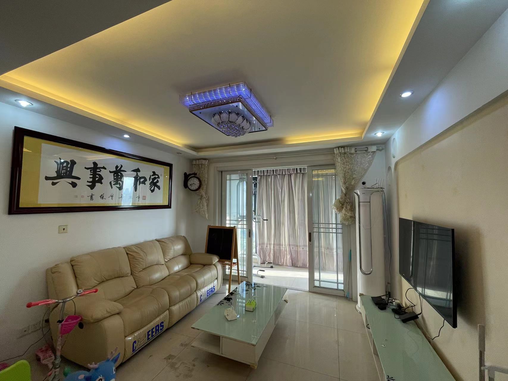 中港城 3室2厅1卫 89m²