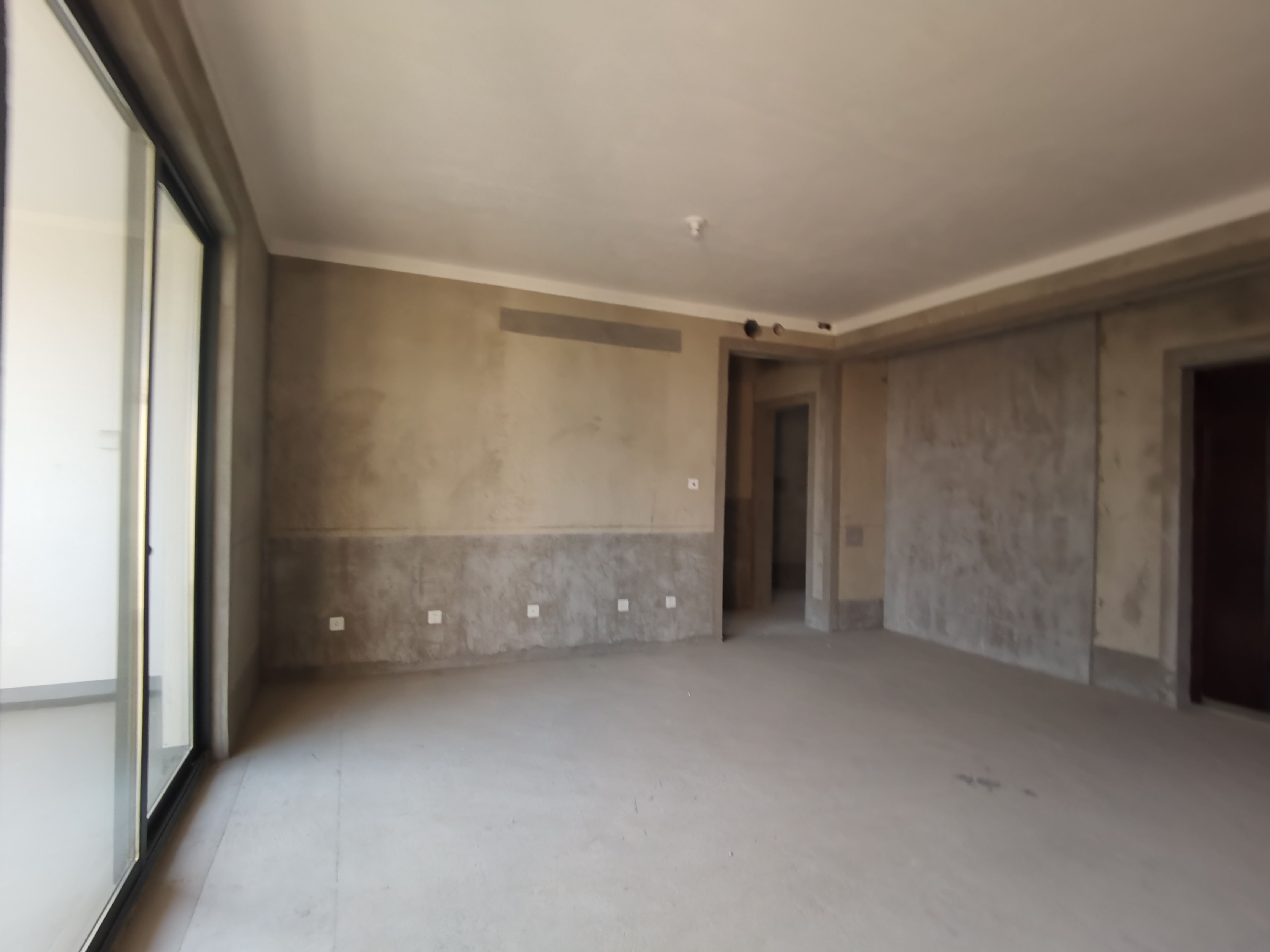 神辉上麟府 4室2厅2卫 189m²