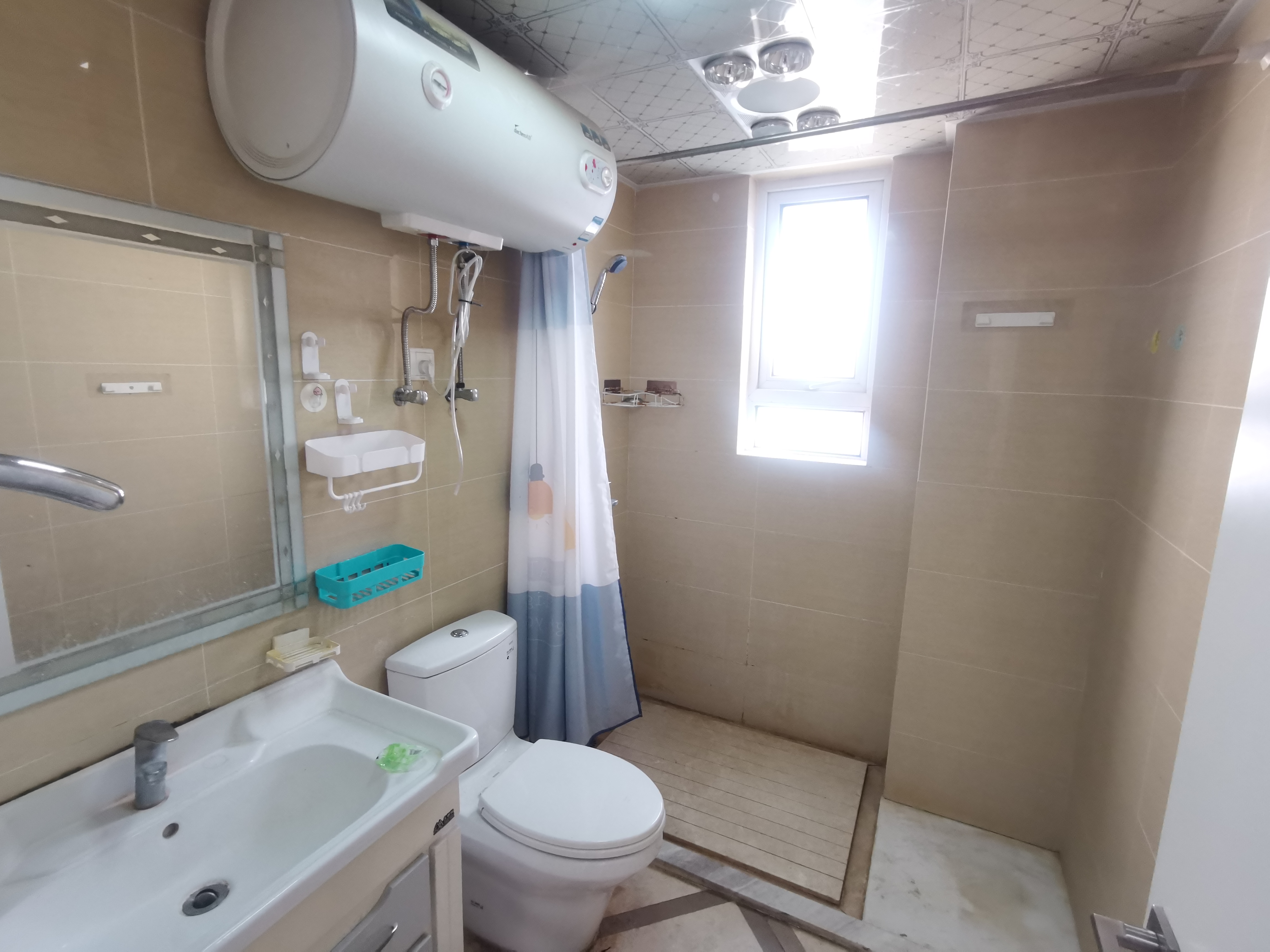 世茂公元 3室2厅2卫 108m&sup2;