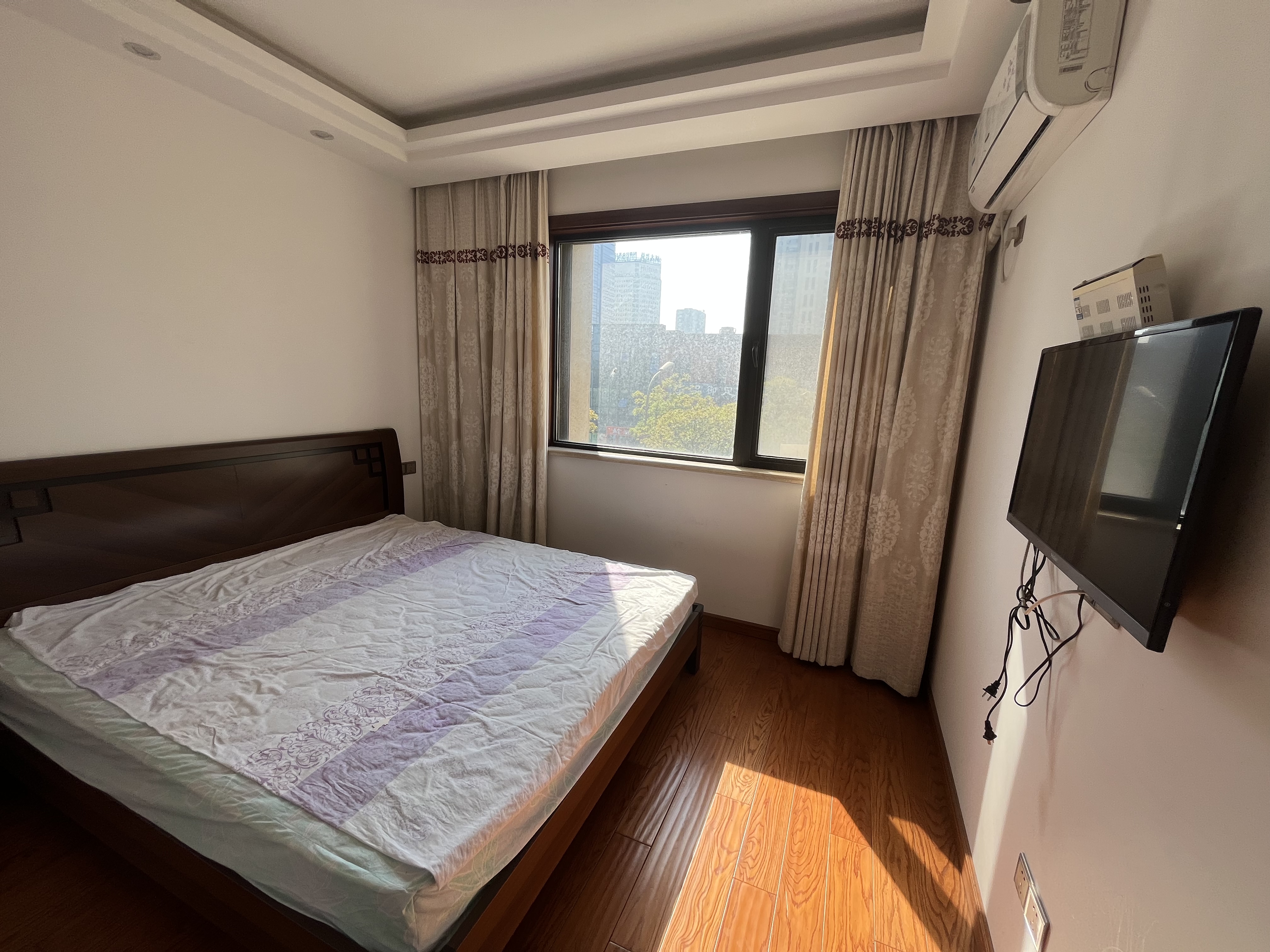 南通橡树湾 3室2厅2卫 141m&sup2;