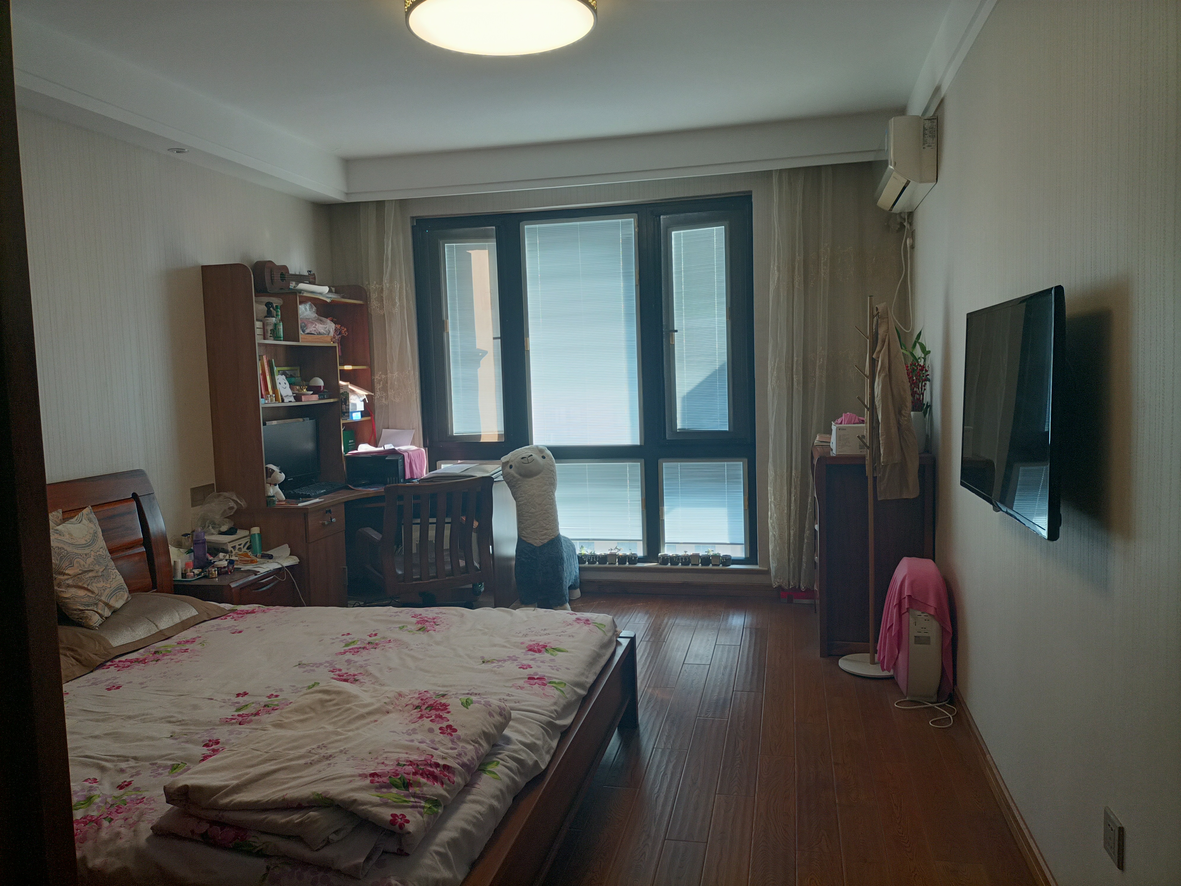 莱茵河畔 2室2厅1卫 105.65m&sup2;