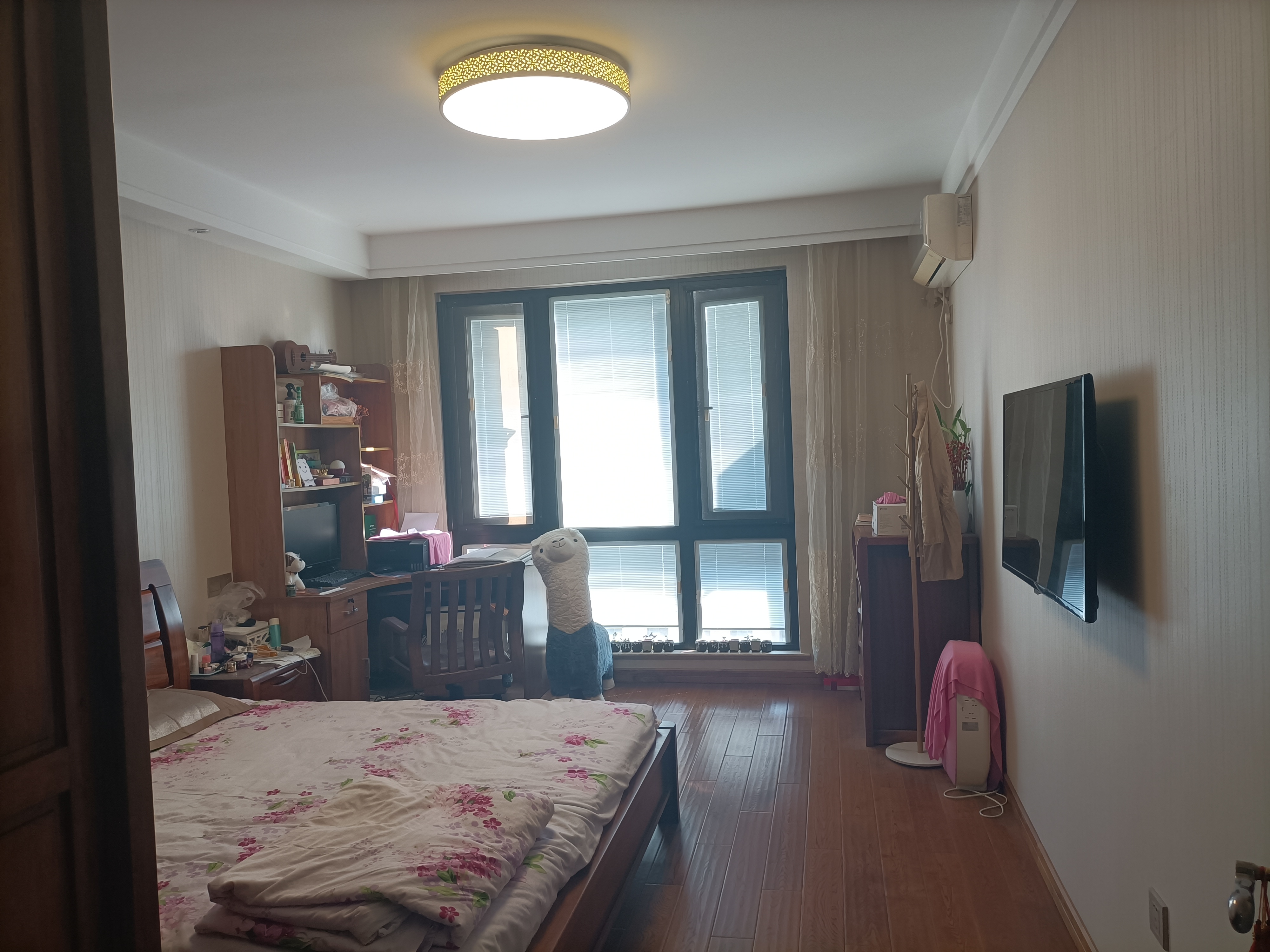 莱茵河畔 2室2厅1卫 105.65m&sup2;