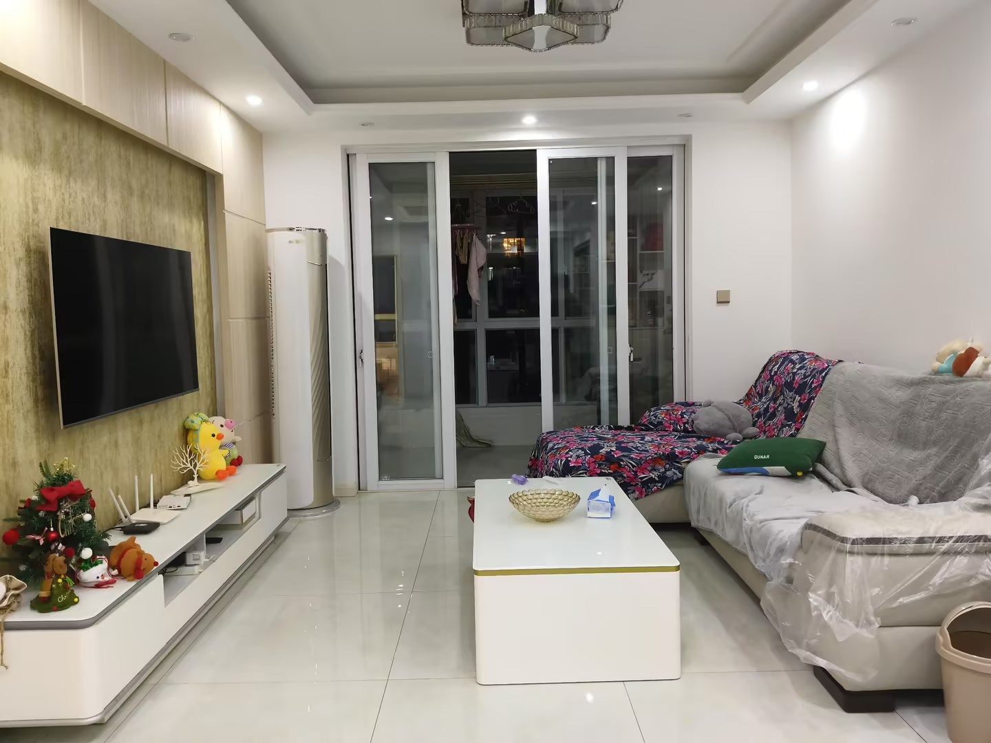 桂花小镇 2室2厅1卫 98.8m&sup2;