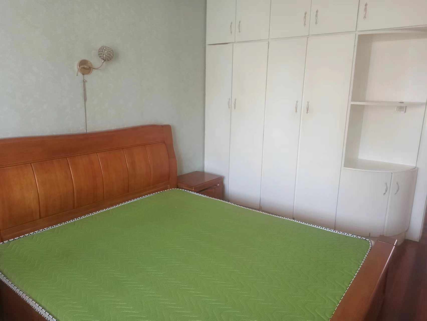 学田南苑 5室3厅2卫 126.00m&sup2;