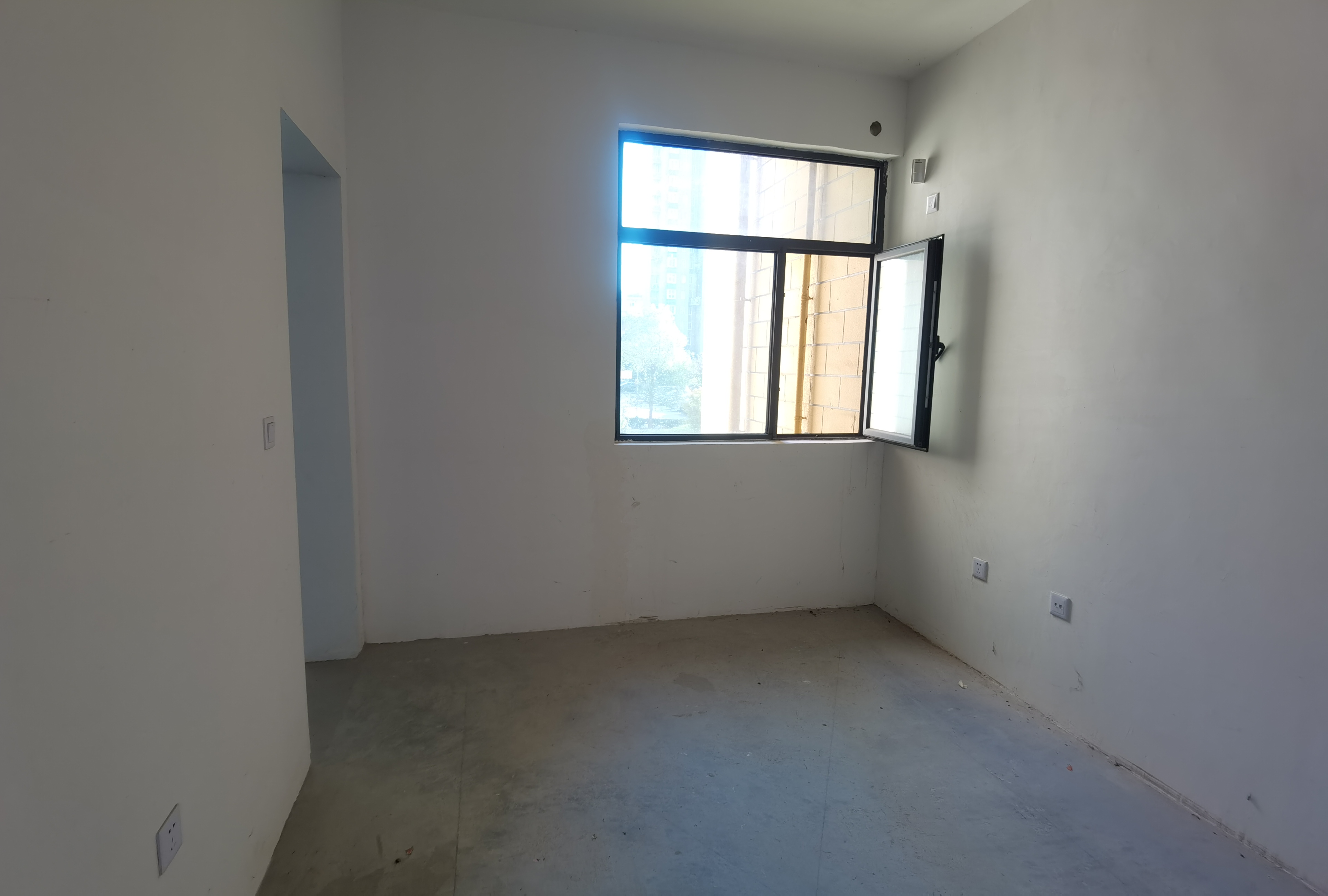 华山花苑六期 2室2厅1卫 95.21m&sup2;