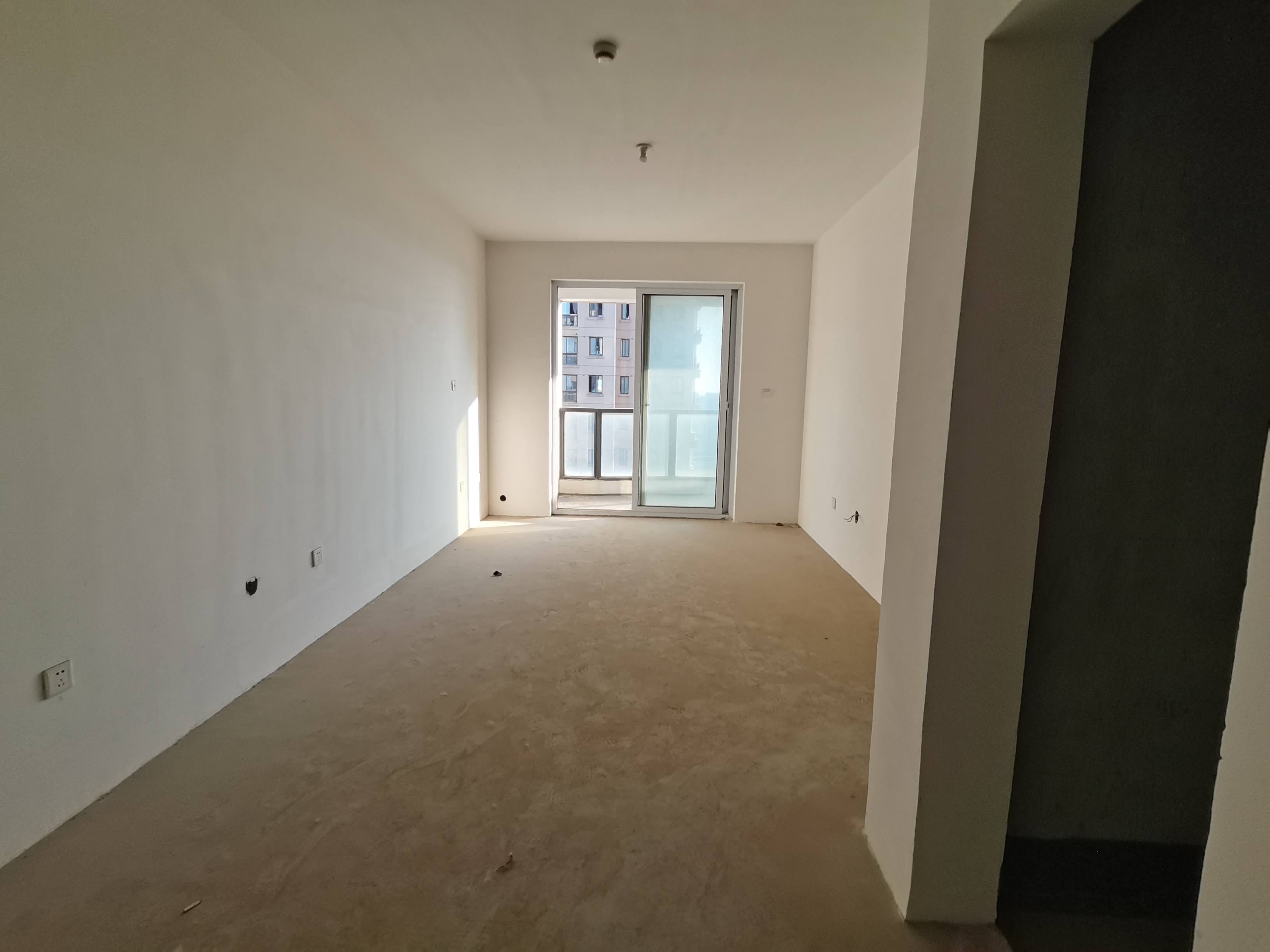 湖滨华庭 3室2厅2卫 96m²