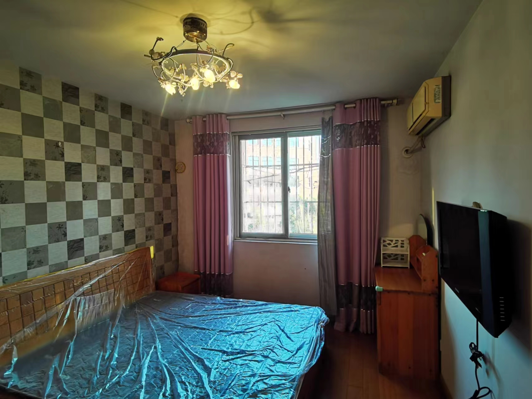 越江新村 3室2厅1卫 118m&sup2;