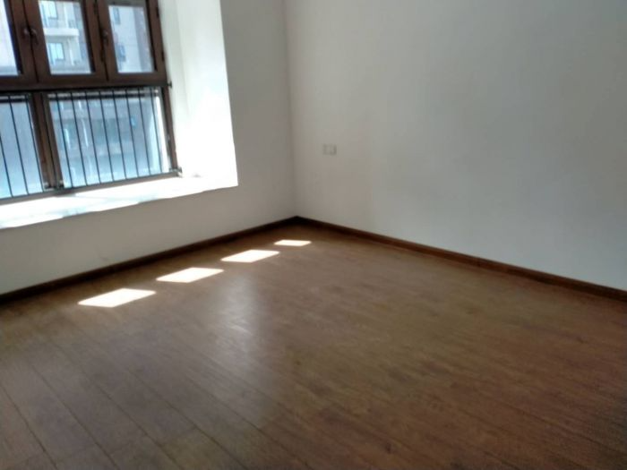 碧桂园时代悦城 4室2厅1卫 192.00m&sup2;