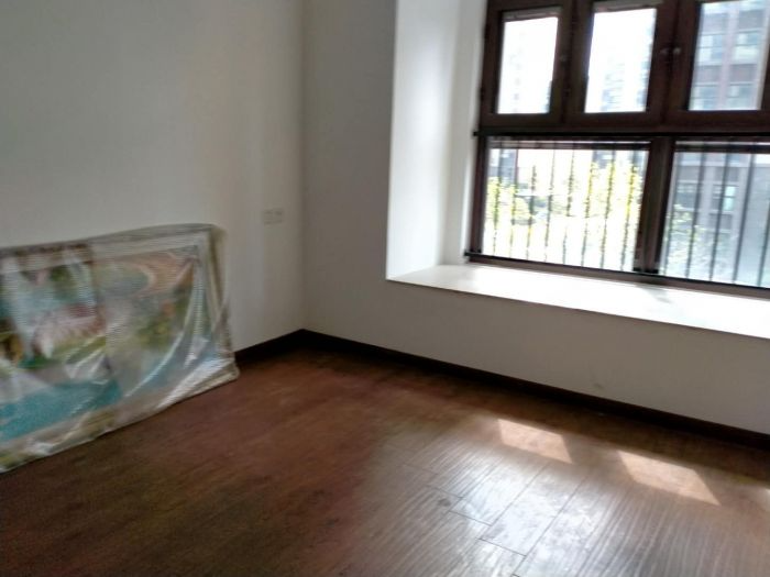 碧桂园时代悦城 4室2厅1卫 192.00m&sup2;