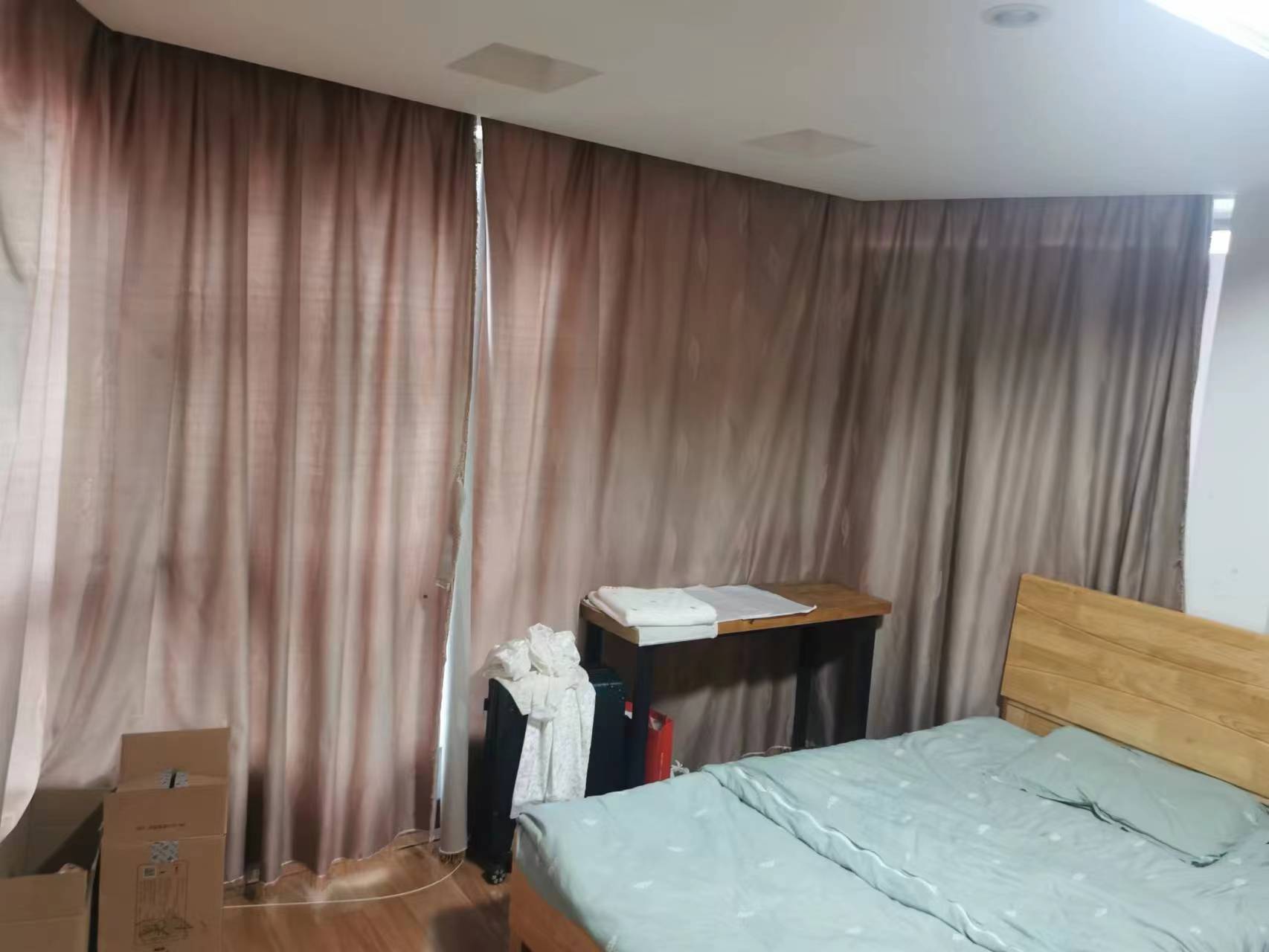 前景花苑 3室1厅1卫 95m&sup2;