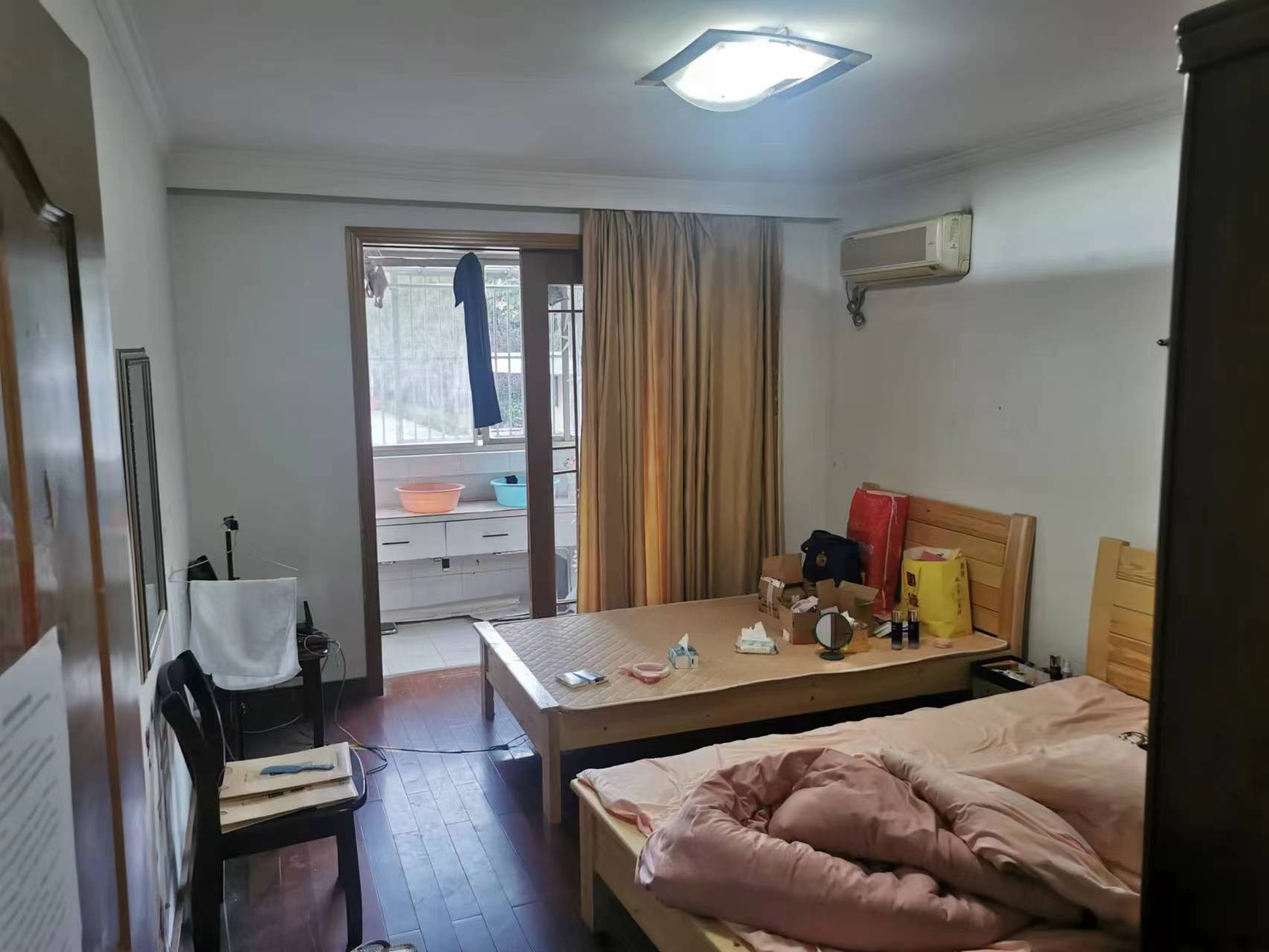 前景花苑 3室1厅1卫 95m&sup2;