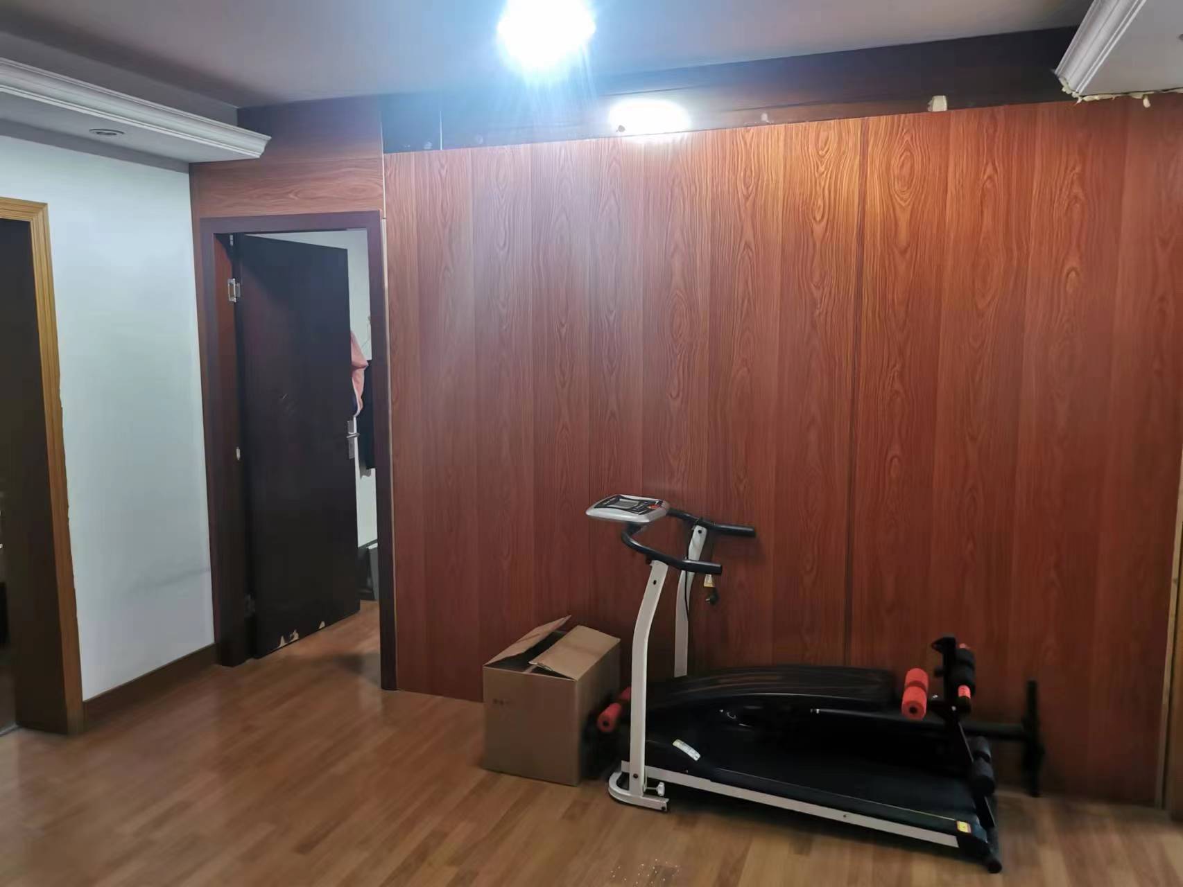 前景花苑 3室1厅1卫 95m&sup2;