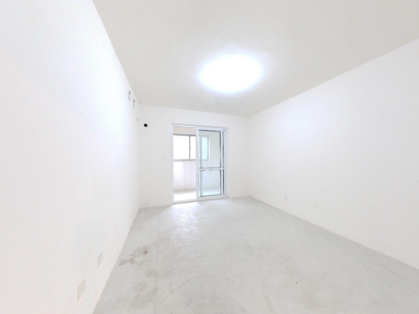 世濠花园 3室2厅1卫 126m&sup2;