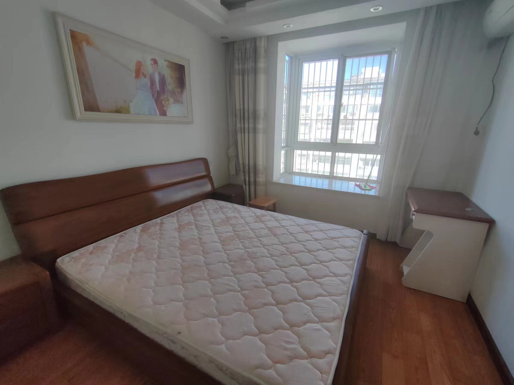 果园南苑 3室2厅1卫 93m&sup2;