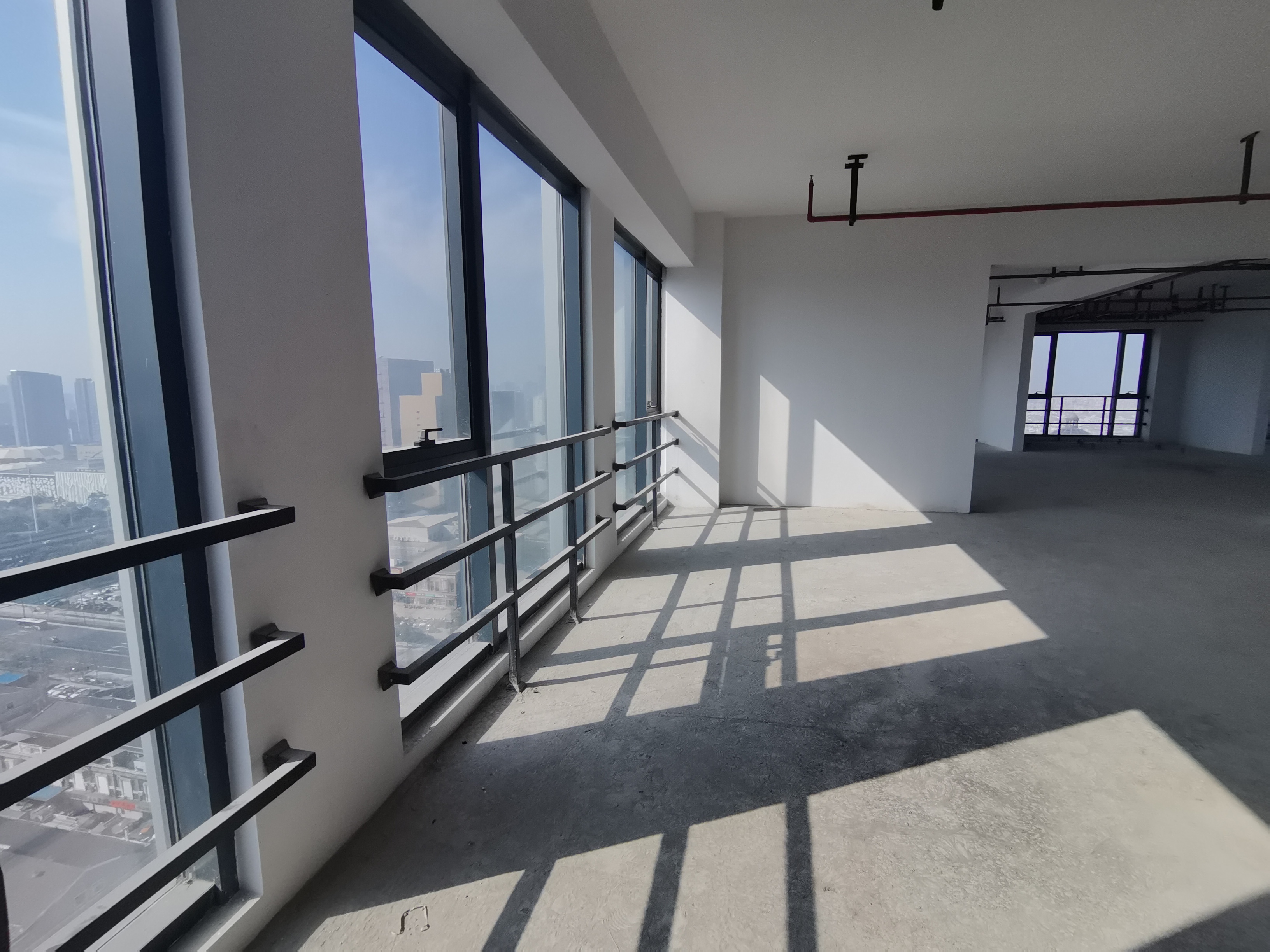  威斯汀广场 3室2厅2卫 300.00m&sup2;