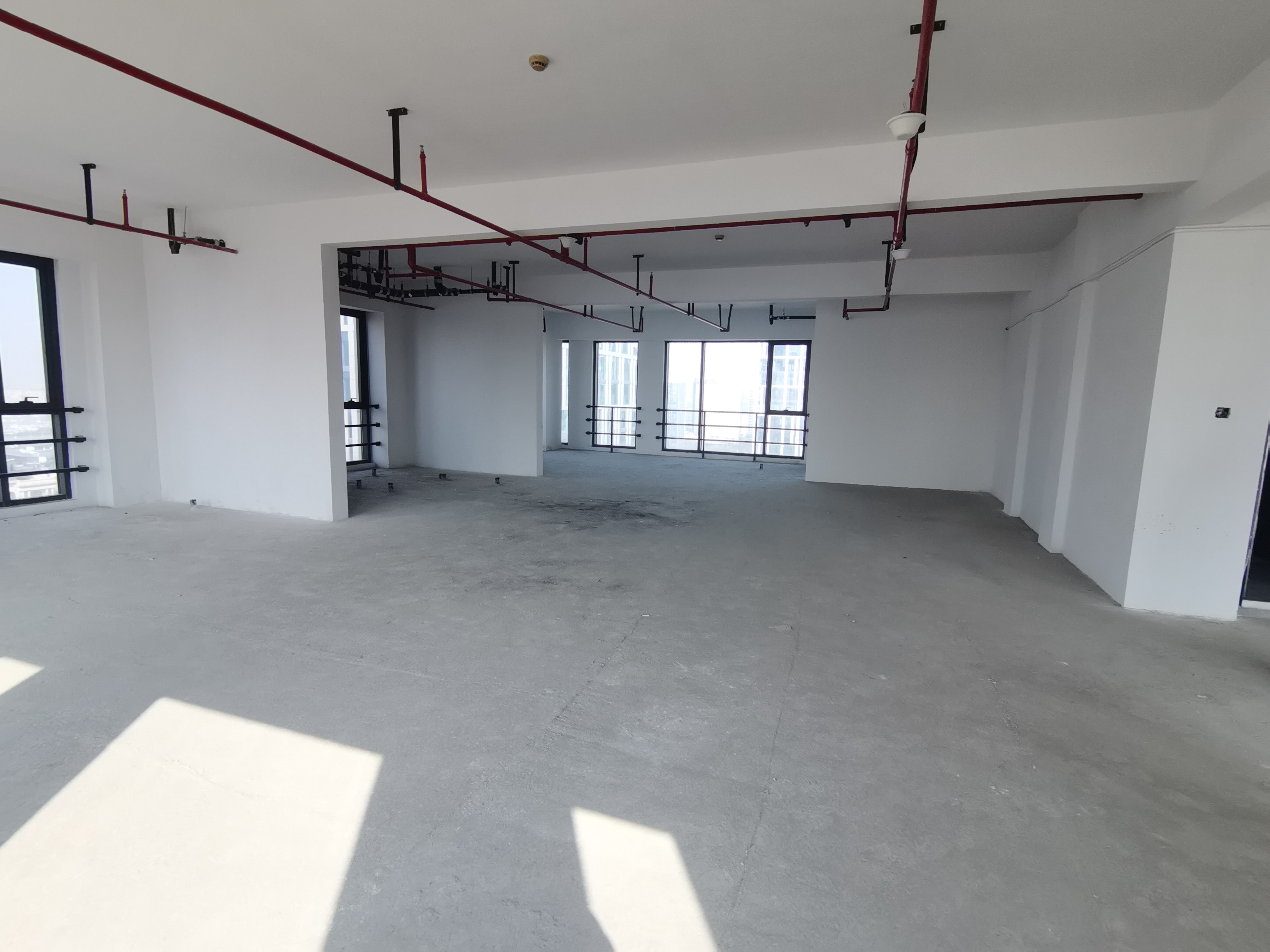 威斯汀广场 3室2厅2卫 300.00m&sup2;