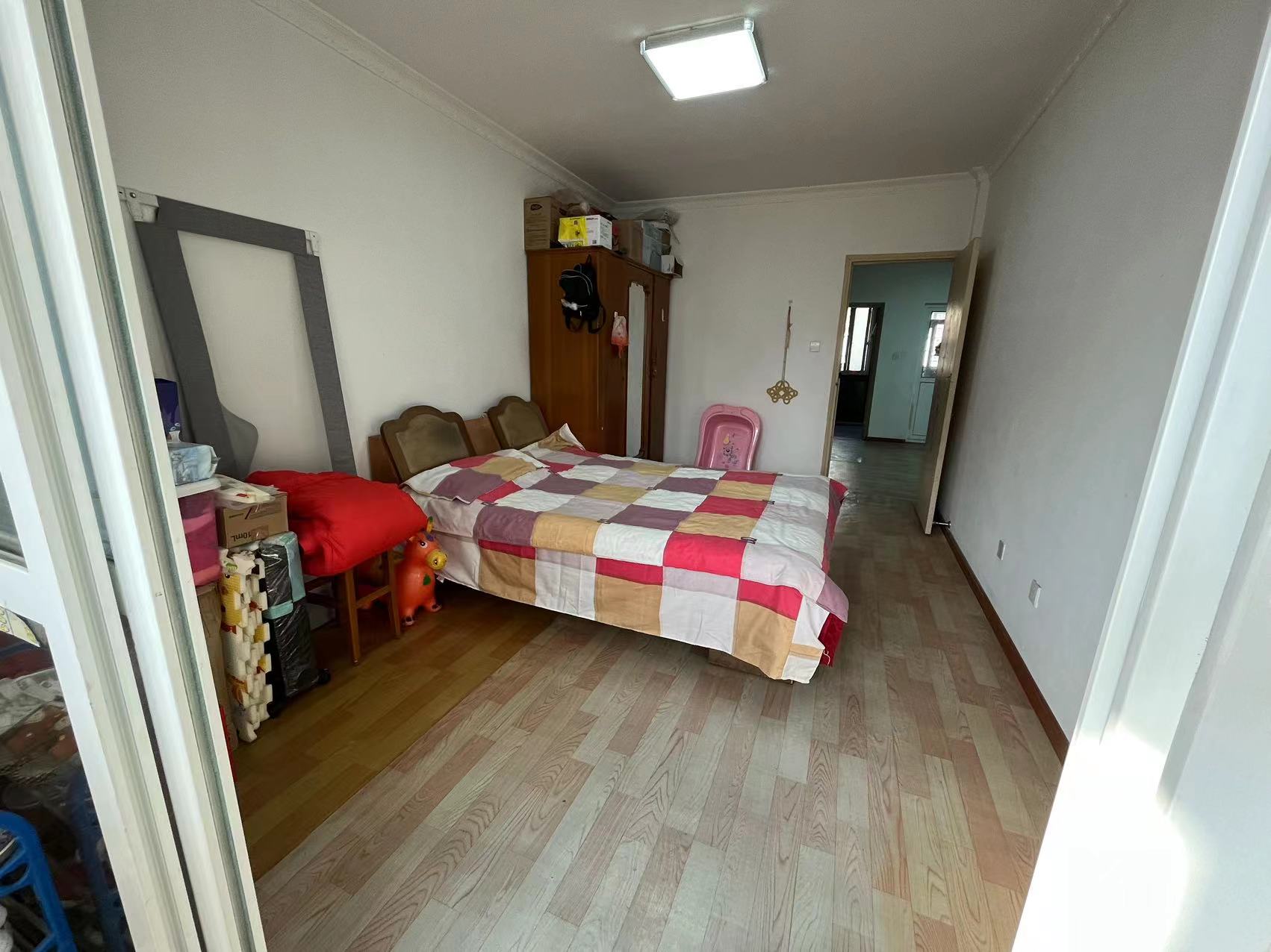 新港花苑 2室1厅1卫 86.37m&sup2;