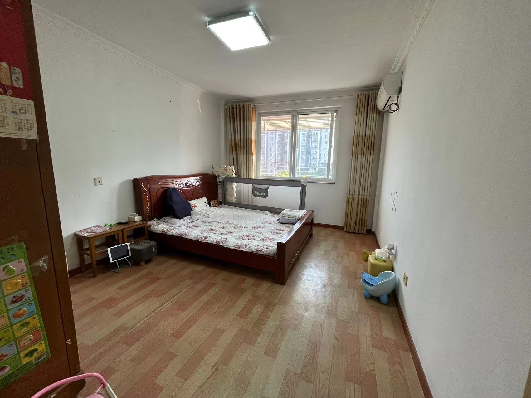 新港花苑 2室1厅1卫 86.37m&sup2;