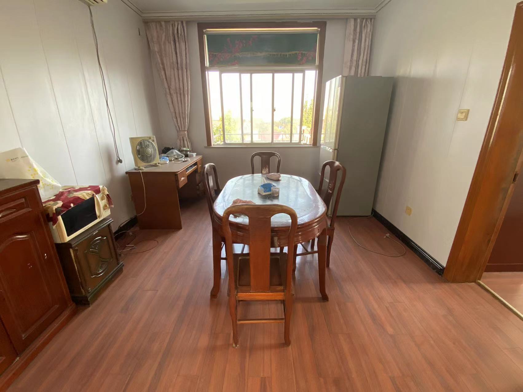 花行桥新村 2室2厅1卫 68.00m²