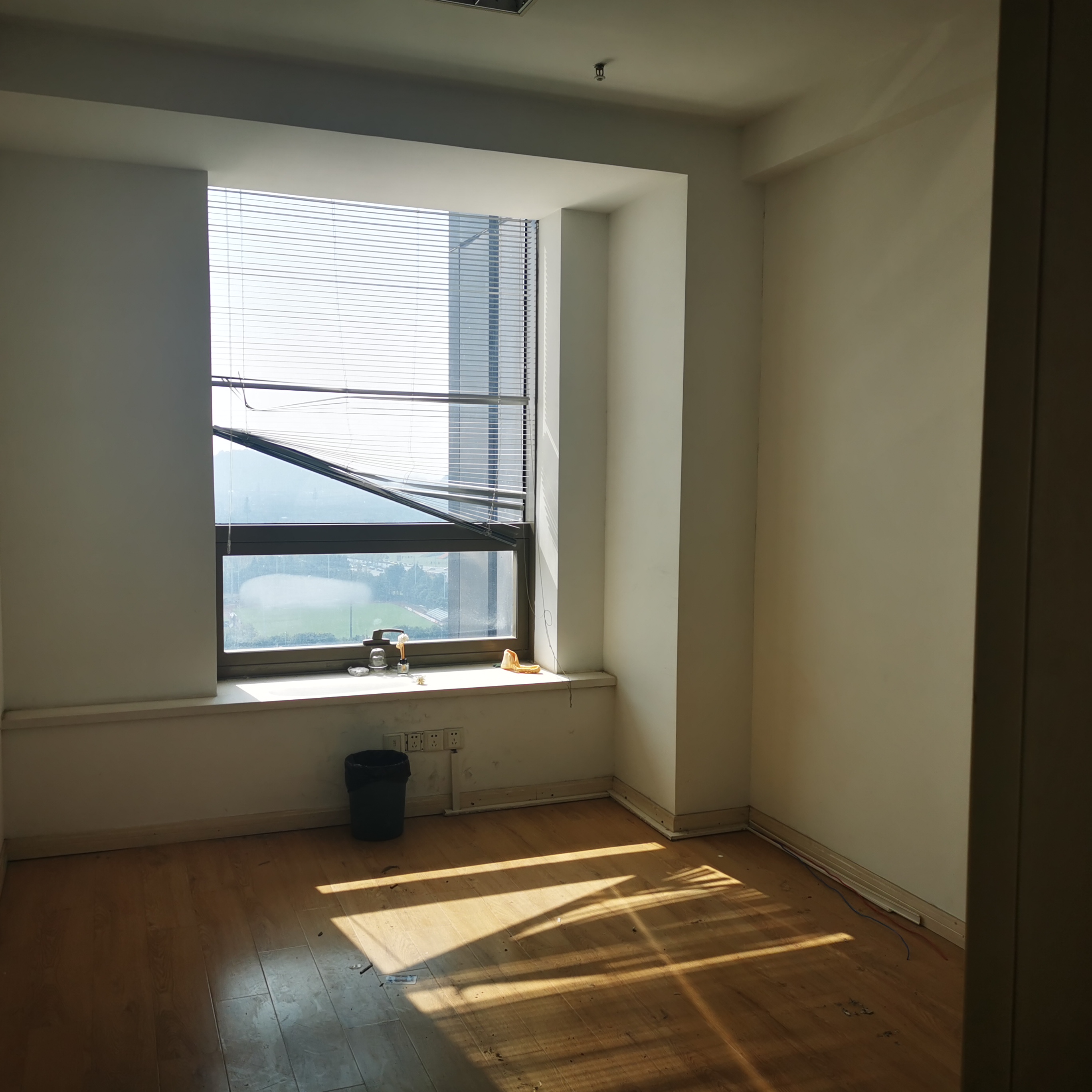 中南世纪城 2室1厅1卫 97m&sup2;