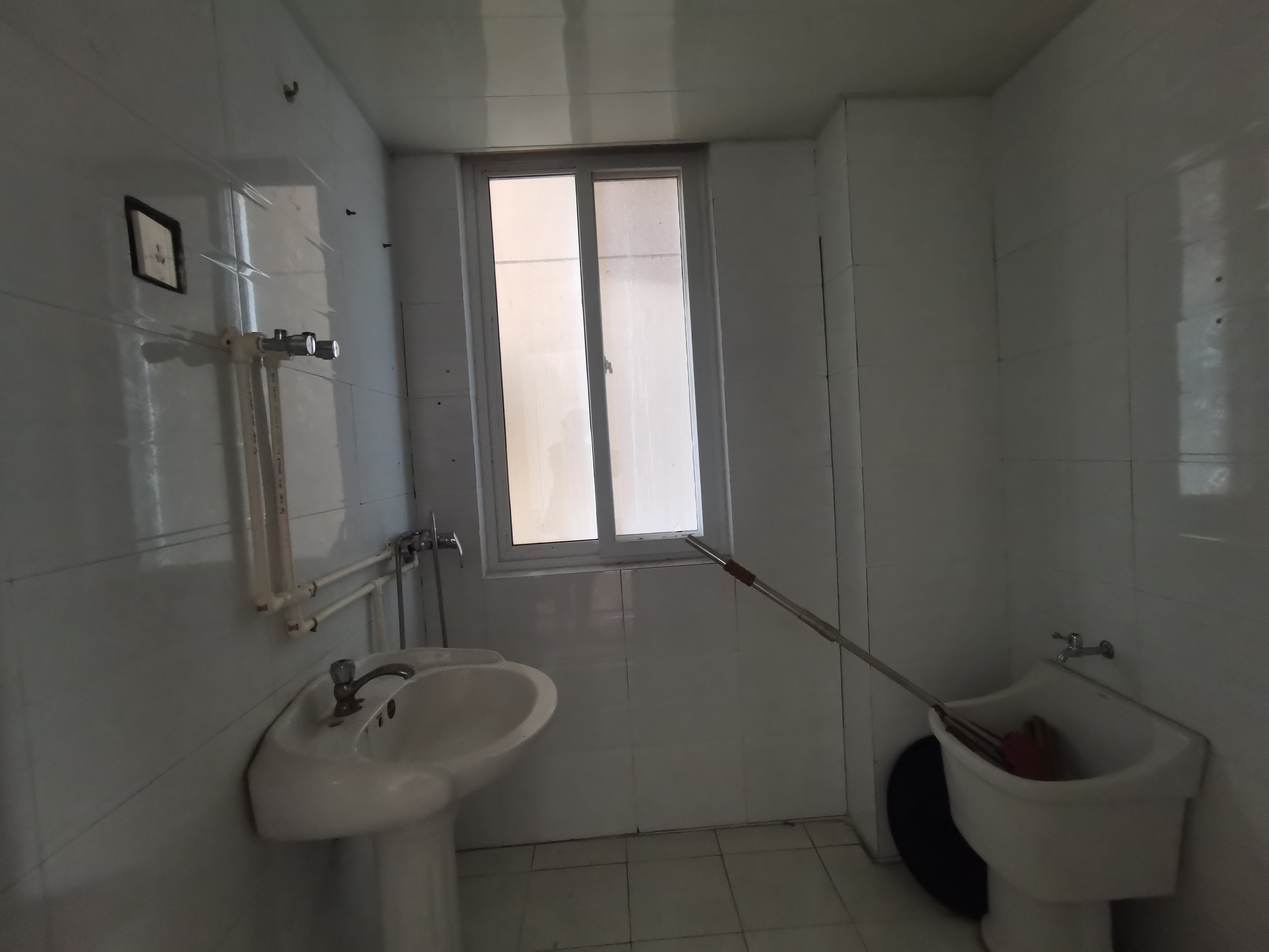 锦峰大厦 4室2厅2卫 165m&sup2;