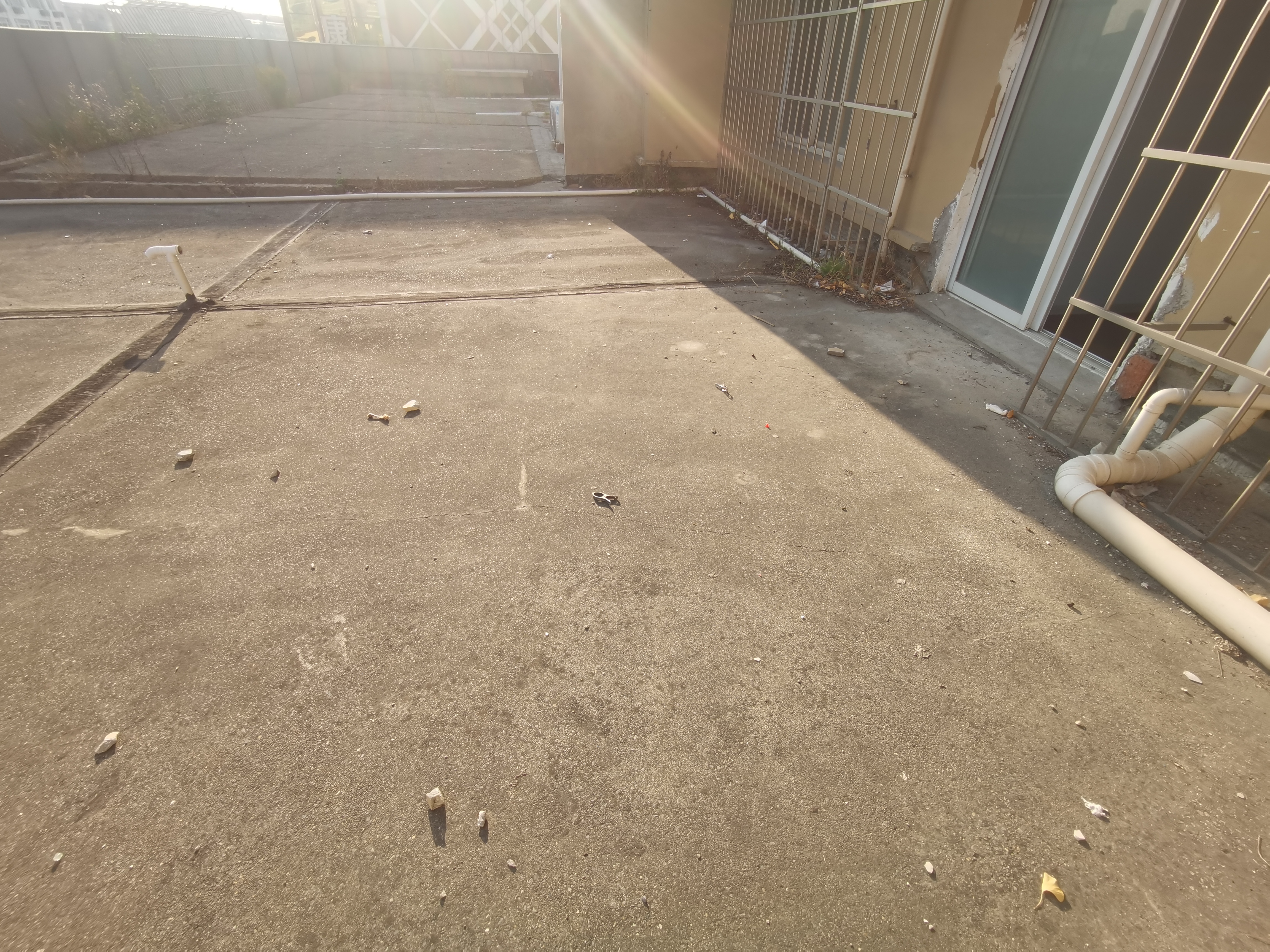 锦峰大厦 4室2厅2卫 165m&sup2;