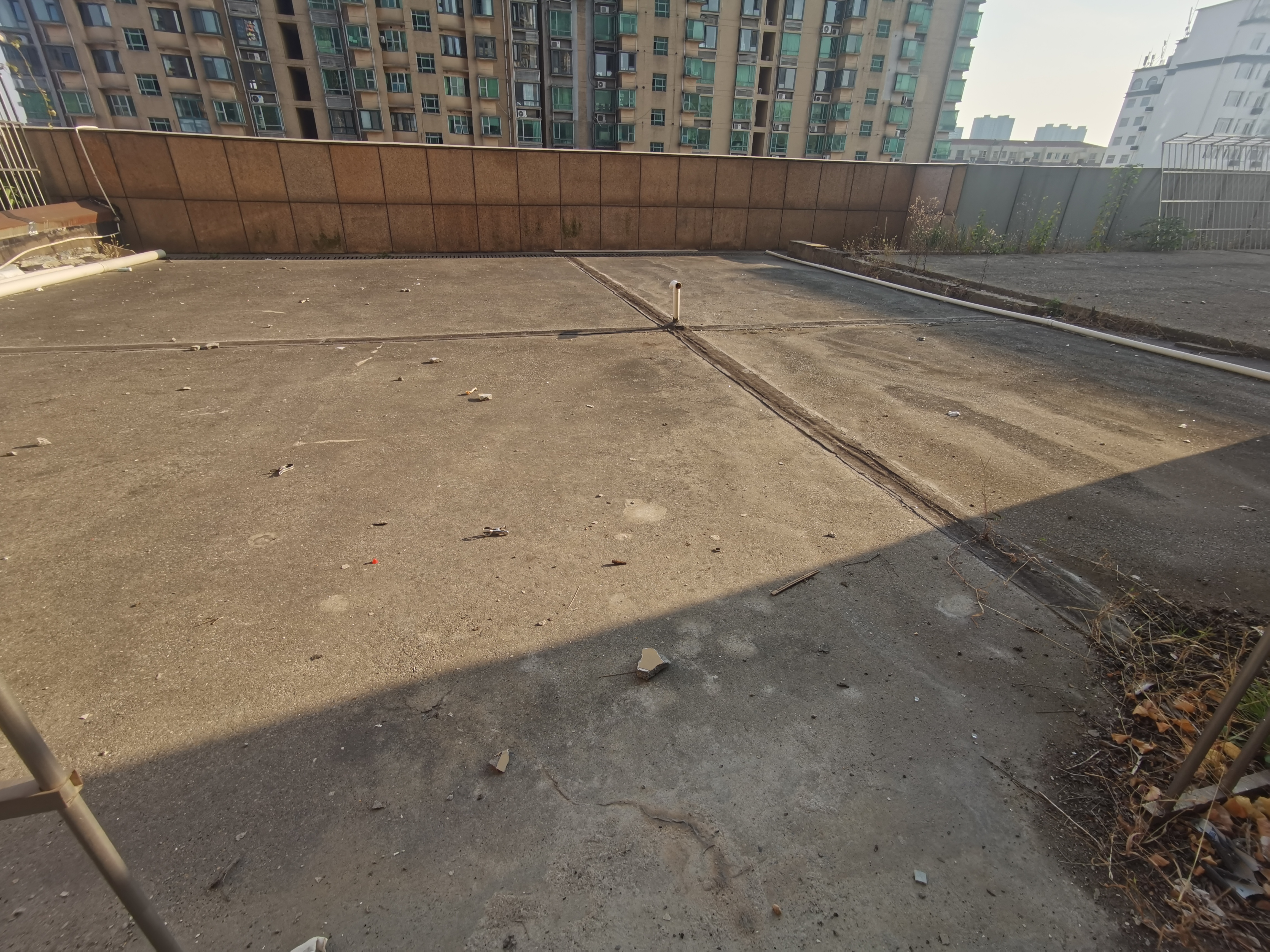锦峰大厦 4室2厅2卫 165m&sup2;