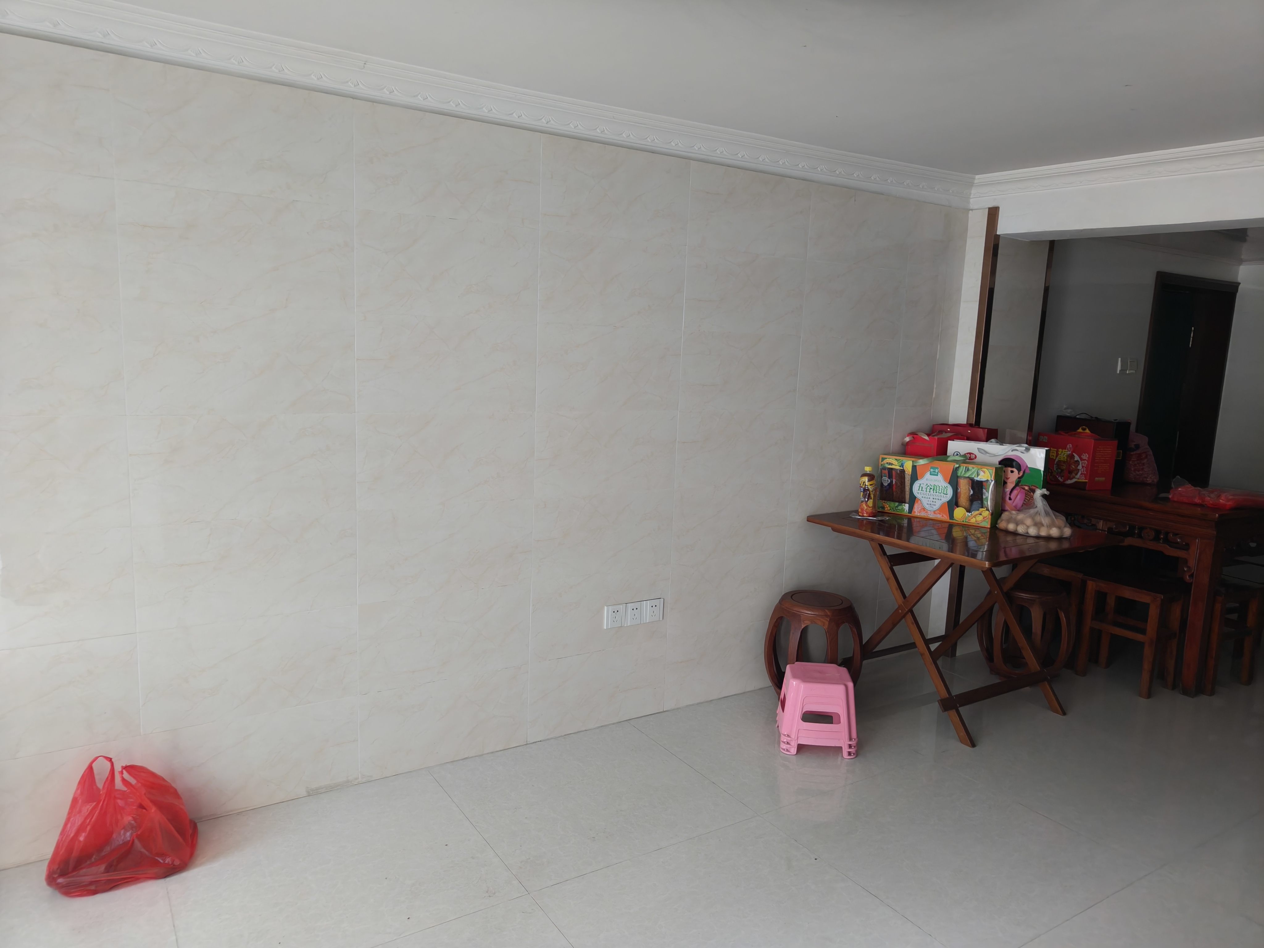 金桥世家 1室1厅1卫 60m&sup2;
