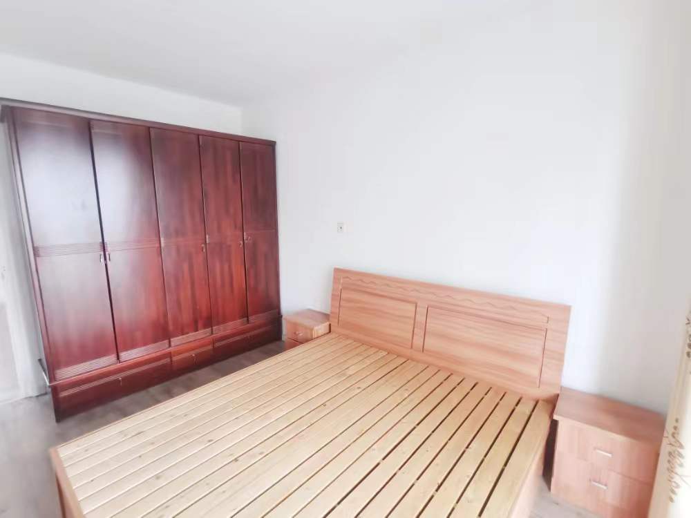 三里墩花苑四期 2室1厅1卫 80.00m&sup2;