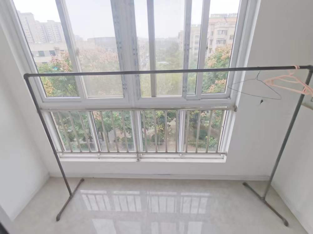 三里墩花苑四期 2室1厅1卫 80.00m&sup2;