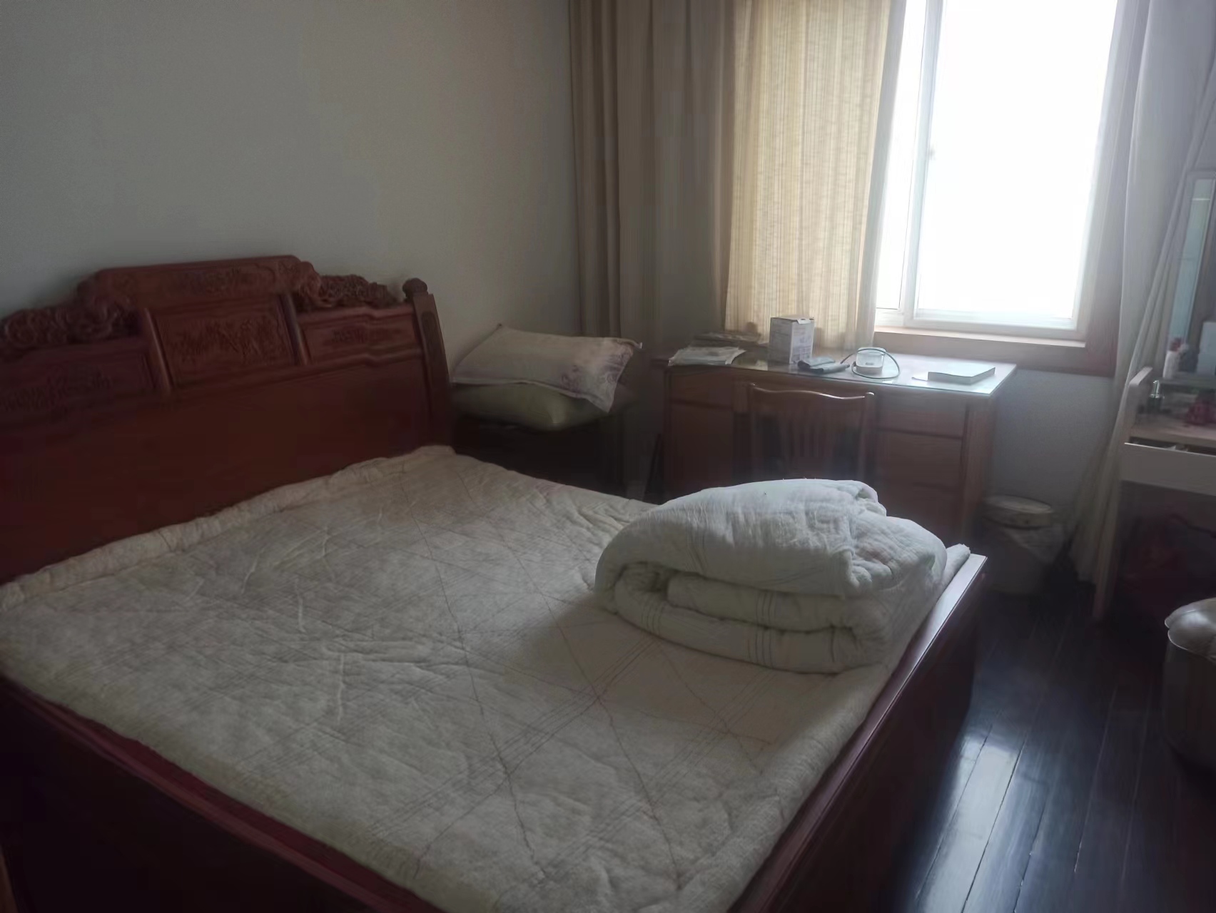 学田南苑 3室1厅2卫 143.00m&sup2;