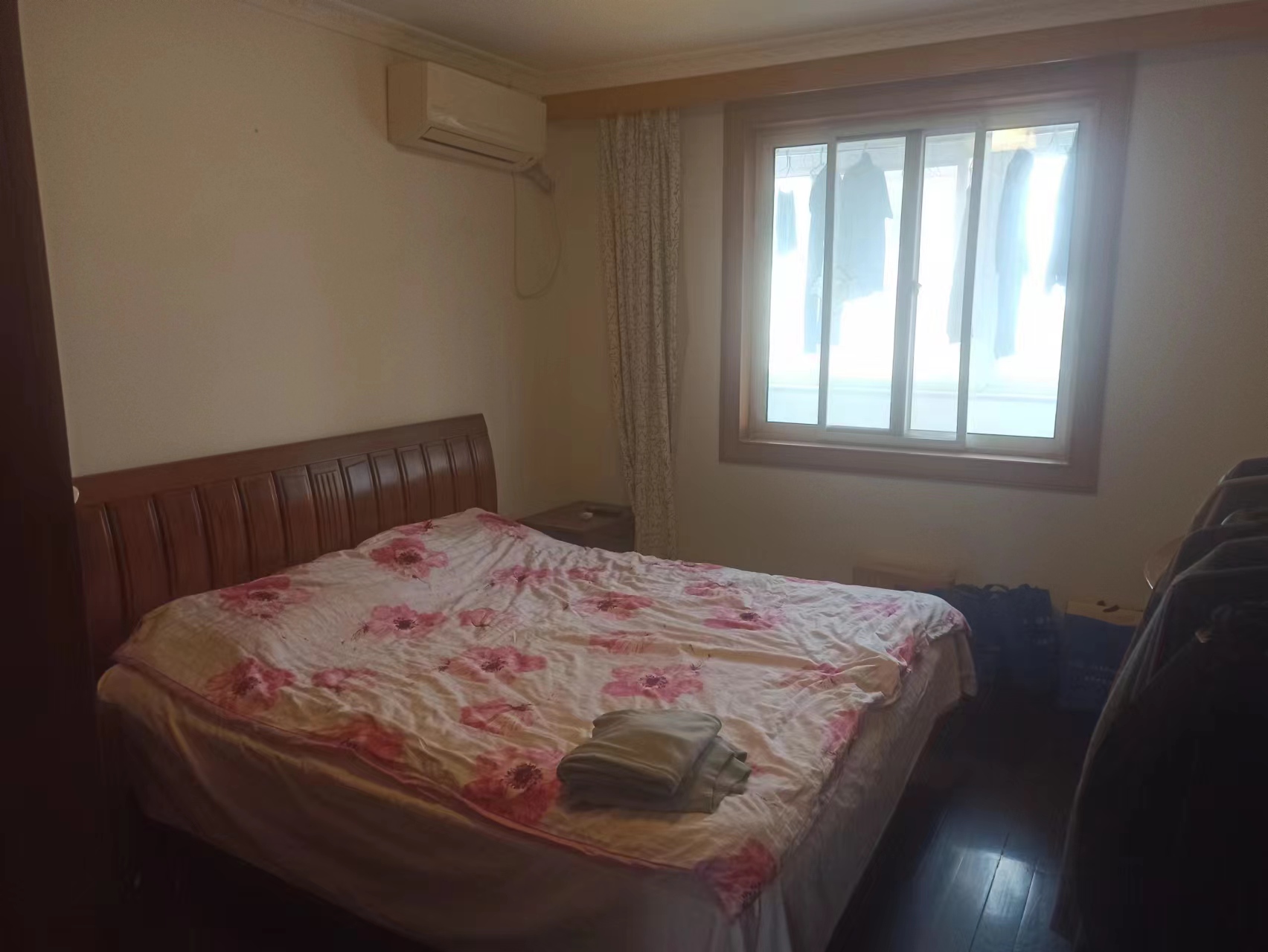 学田南苑 3室1厅2卫 143.00m&sup2;