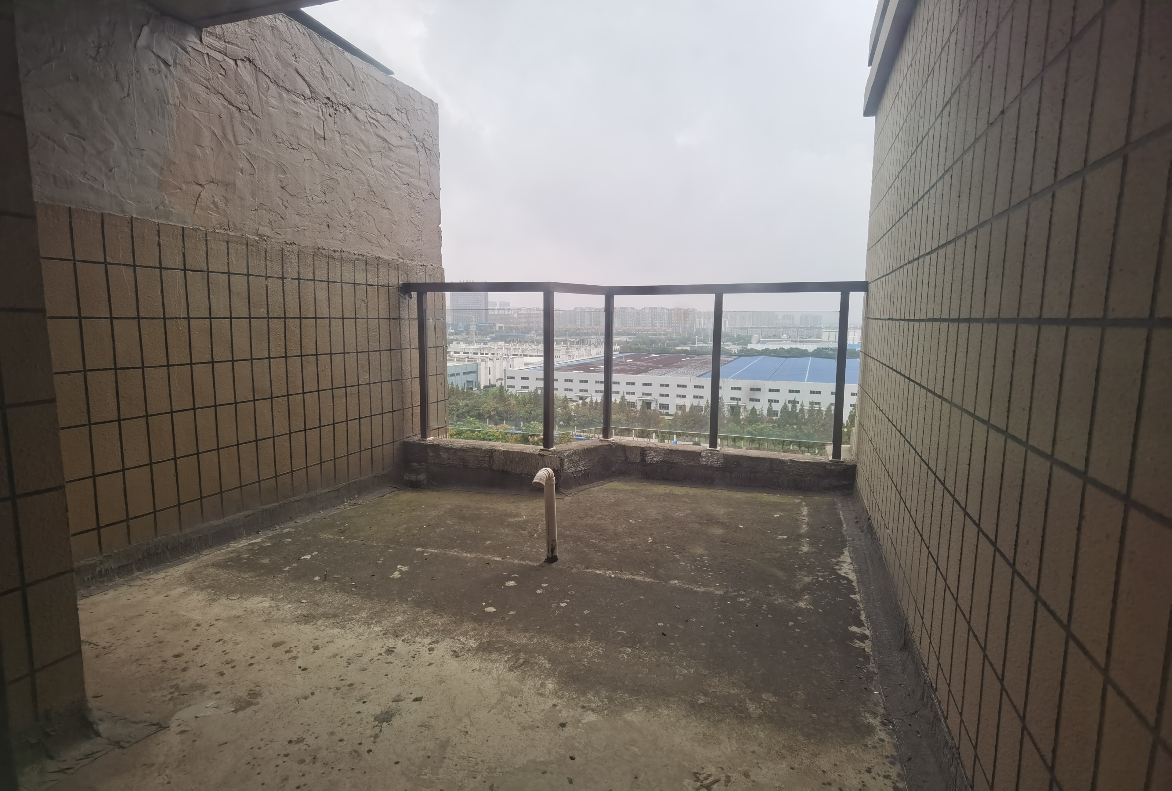 银河湾 5室2厅2卫 231.51m²