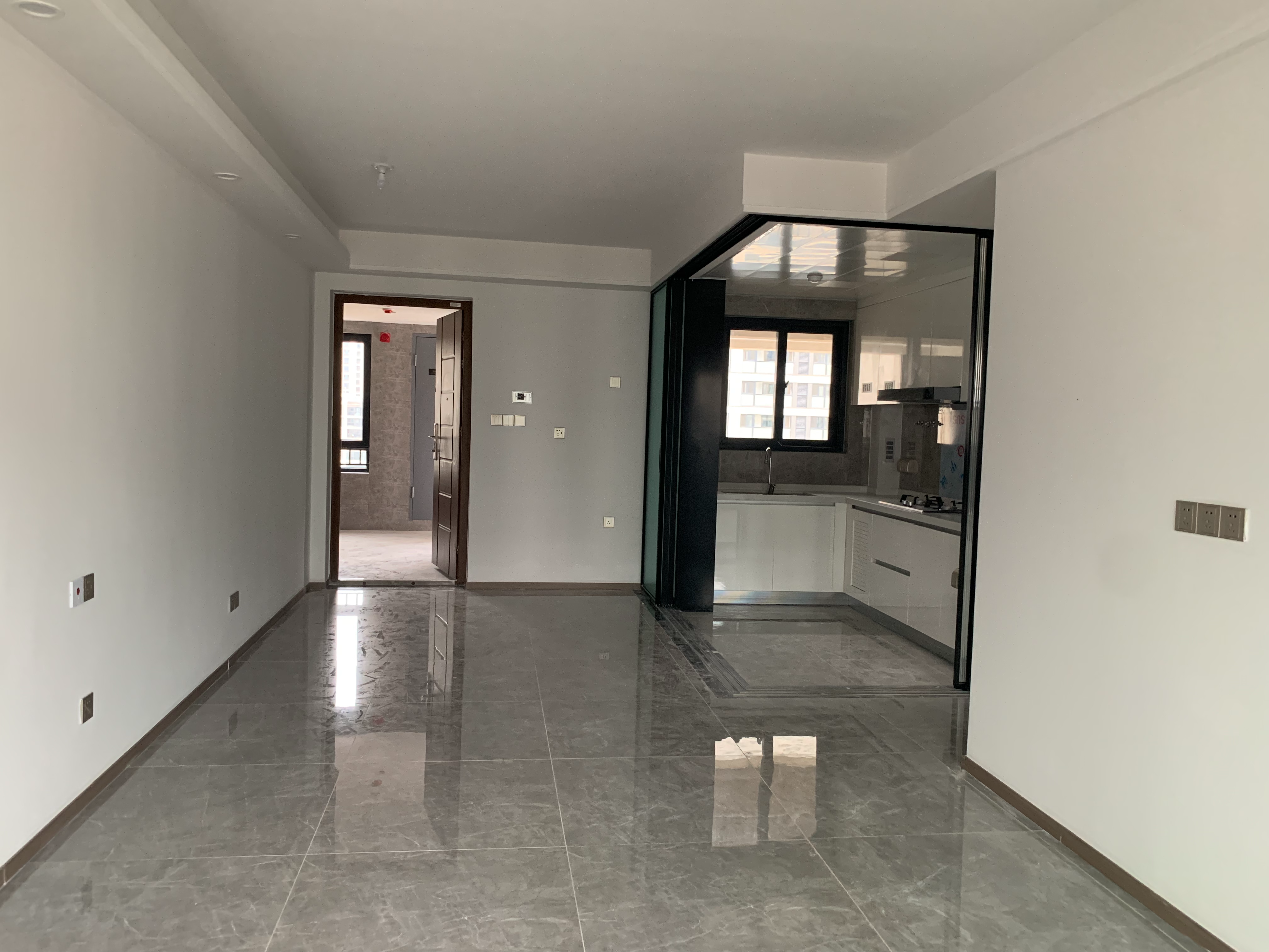 华禧铭苑 3室2厅1卫 101.34m&sup2;