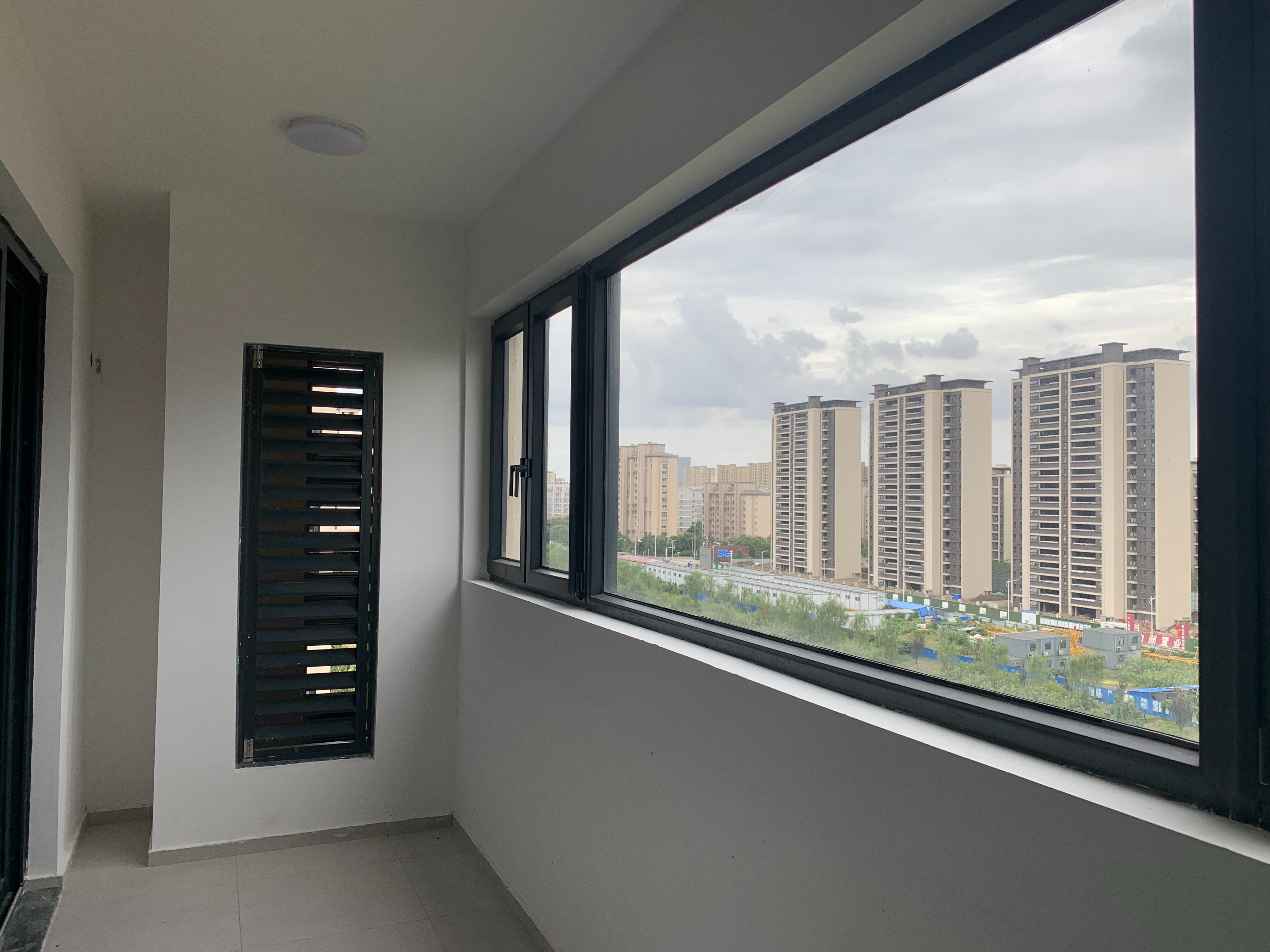 华禧铭苑 3室2厅1卫 101.34m&sup2;
