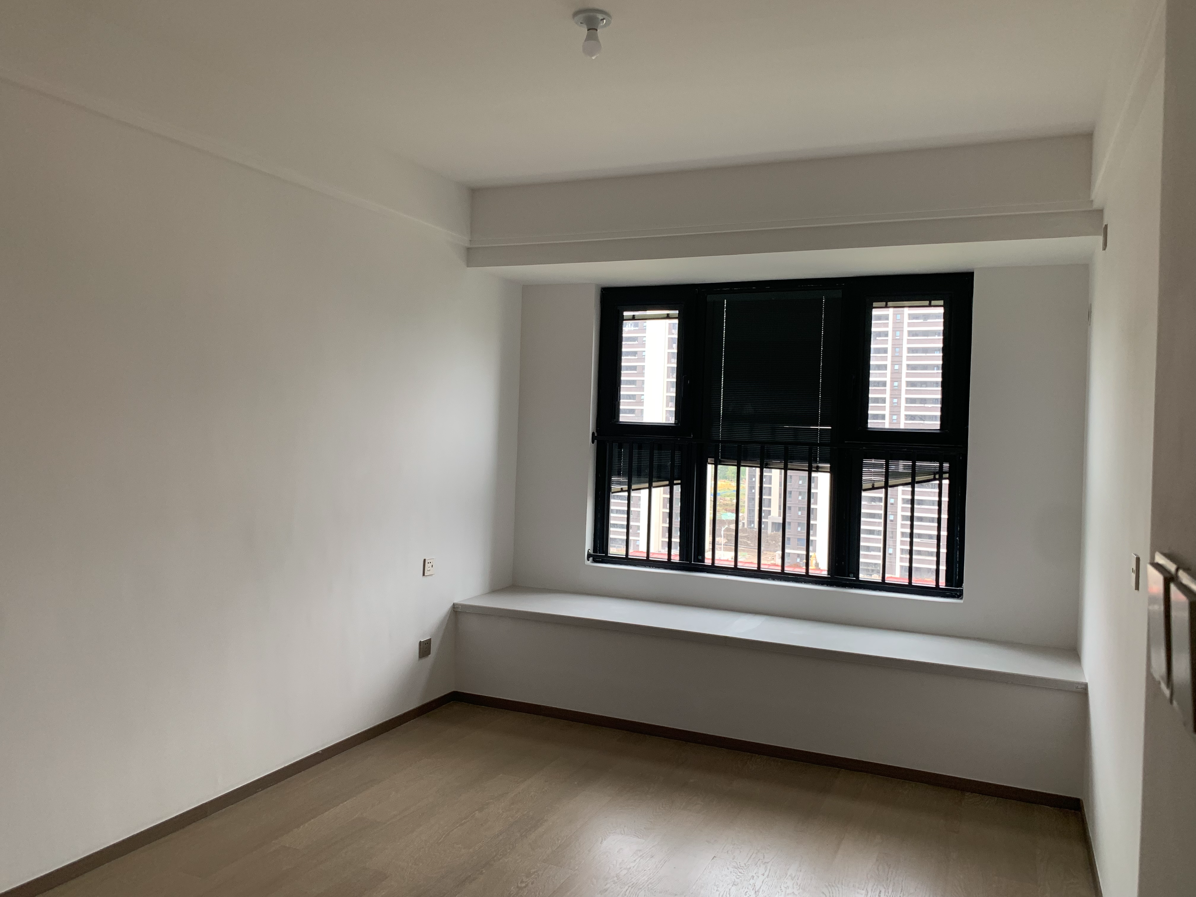 华禧铭苑 3室2厅1卫 101.34m&sup2;