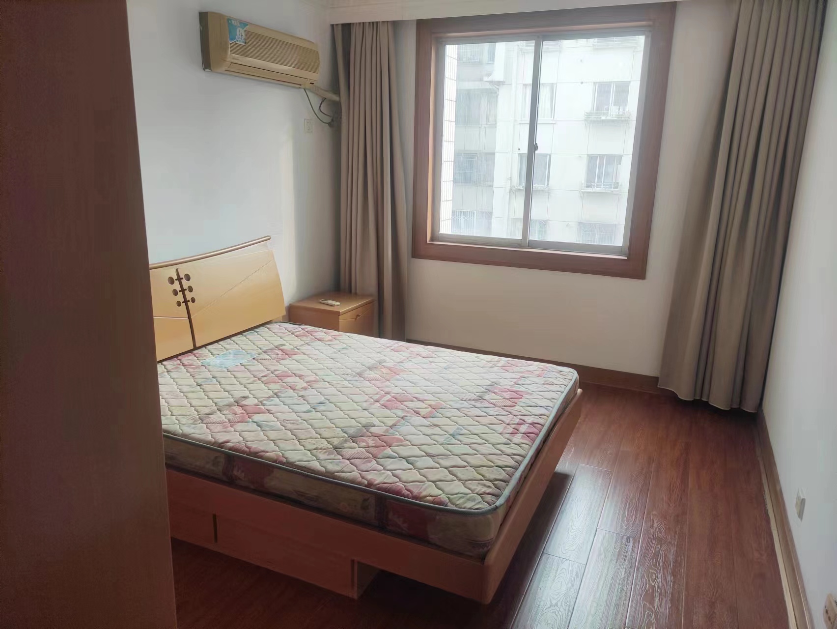 学田北苑 2室1厅1卫 80m&sup2;