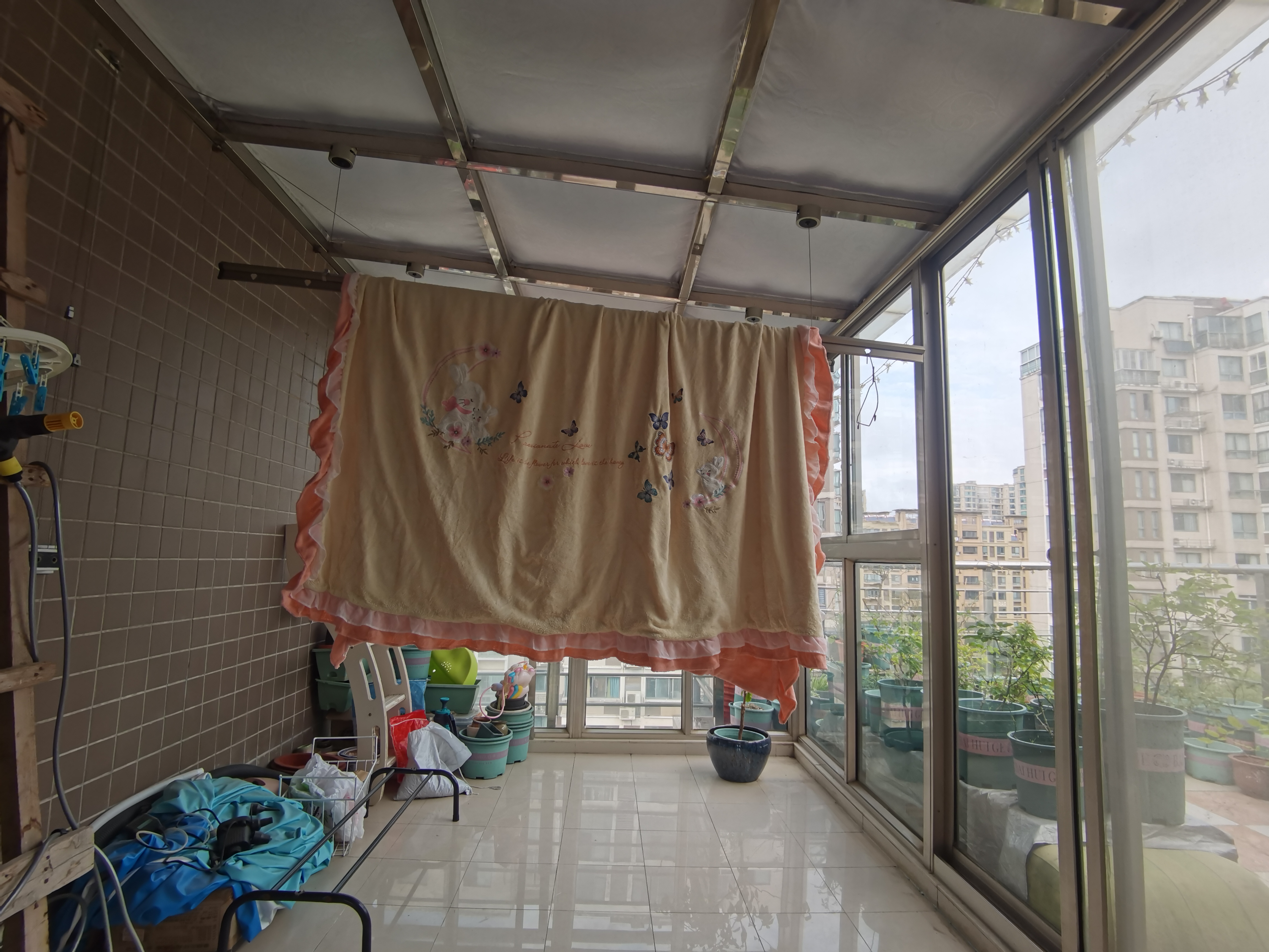 金桥人家 4室2厅2卫 223m&sup2;