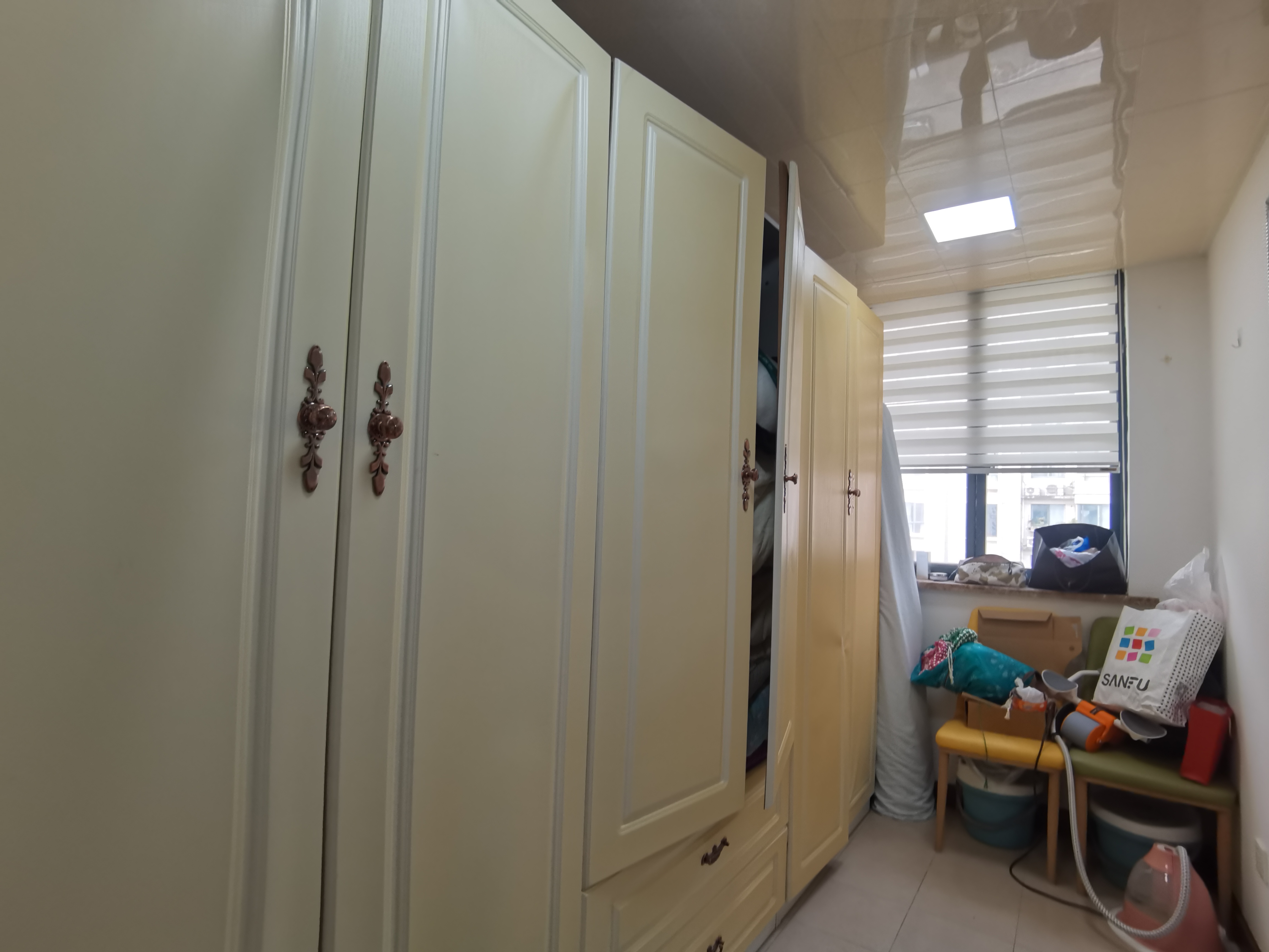 金桥人家 4室2厅2卫 223m&sup2;
