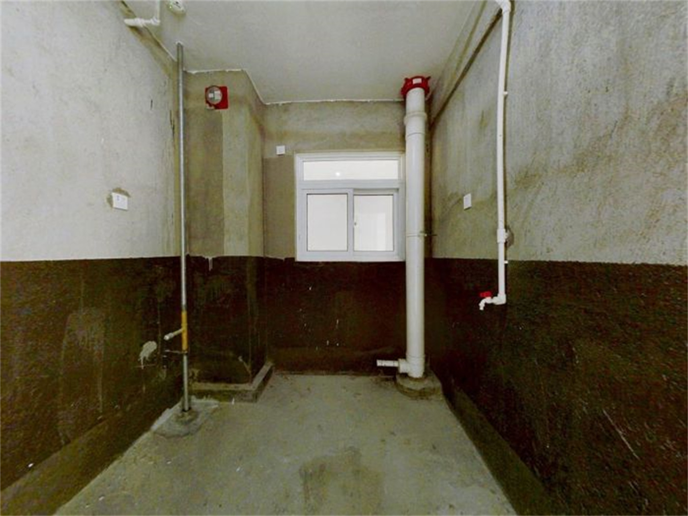 南山国际社区 4室2厅2卫 130m&sup2;