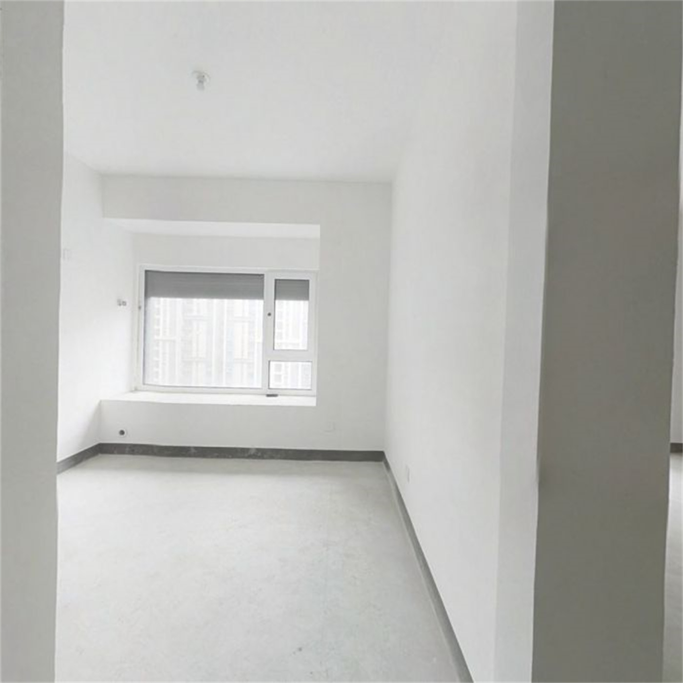 南山国际社区 4室2厅2卫 130m&sup2;