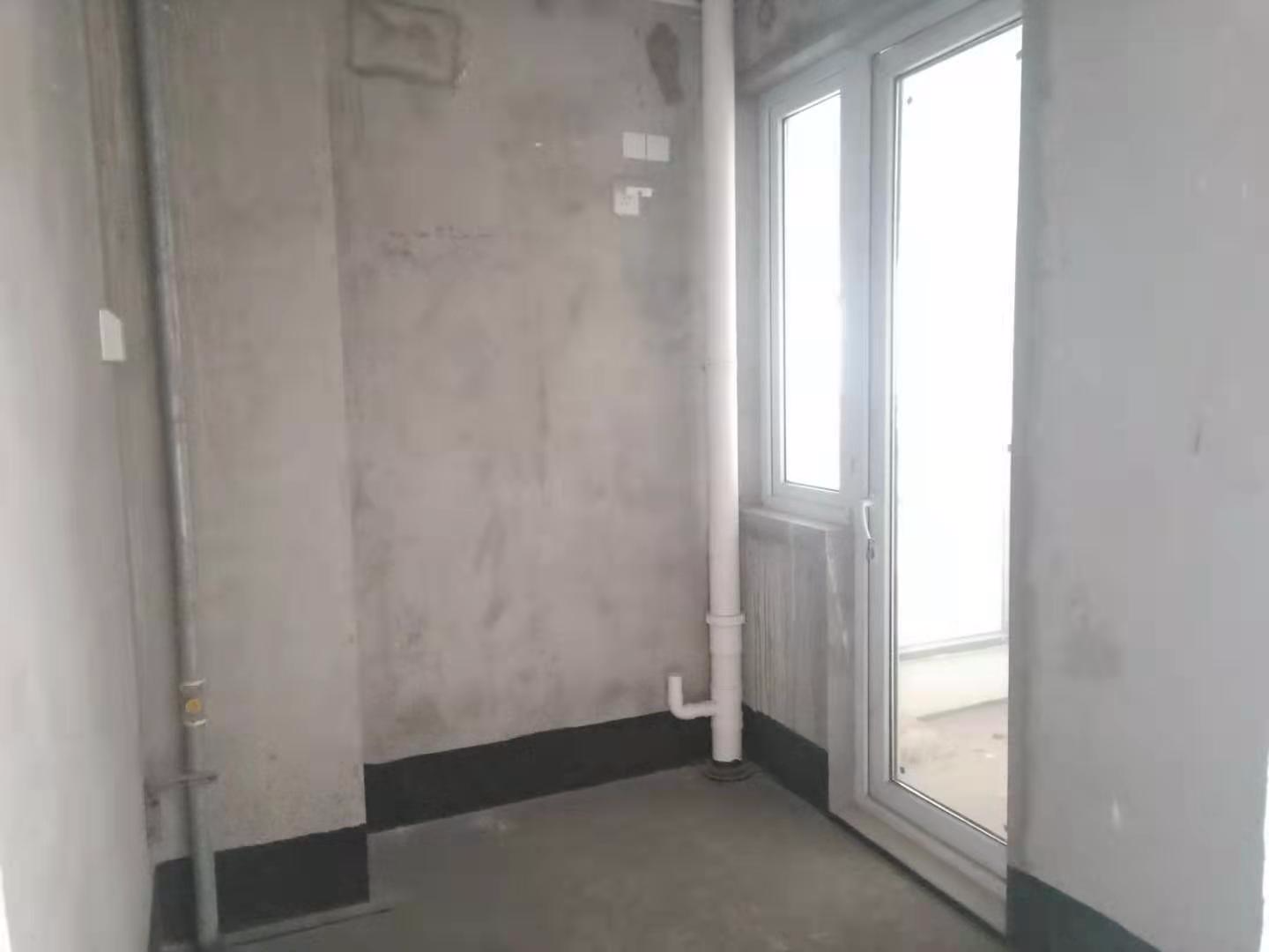 湖滨华庭 2室2厅1卫 95m&sup2;