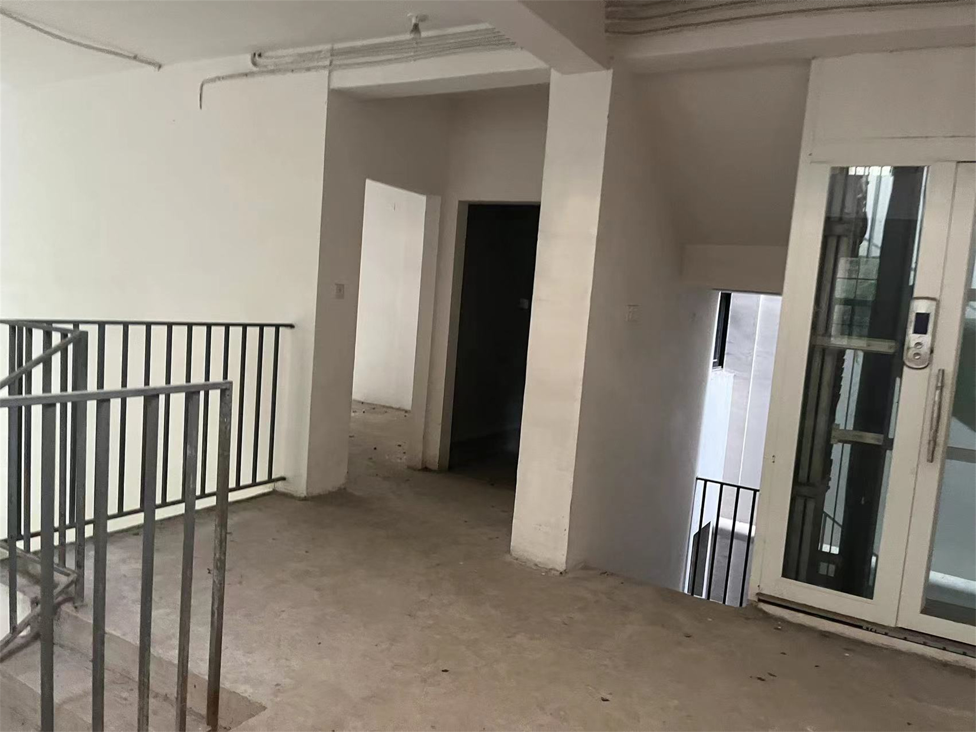 濠南君邑 6室4厅5卫 409.00m²
